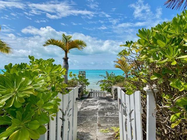 /listing-single-family-home-in-rock-sound-68302.html from Coldwell Banker Bahamas Real Estate