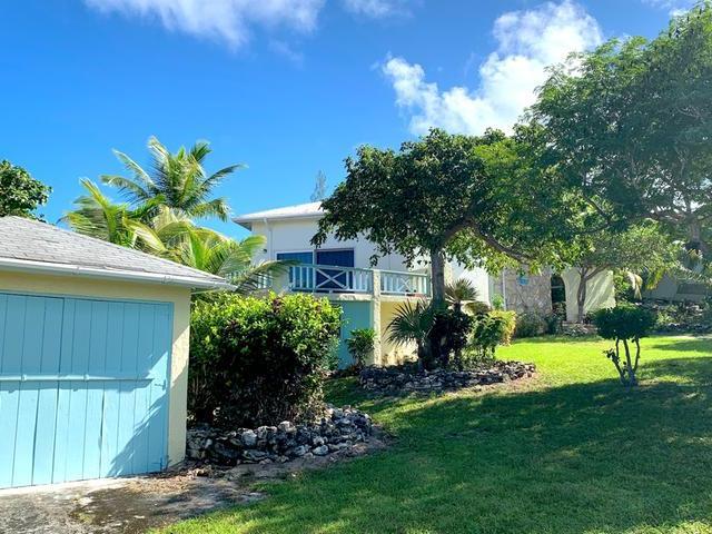 /listing-single-family-home-in-stella-maris-68493.html from Coldwell Banker Bahamas Real Estate