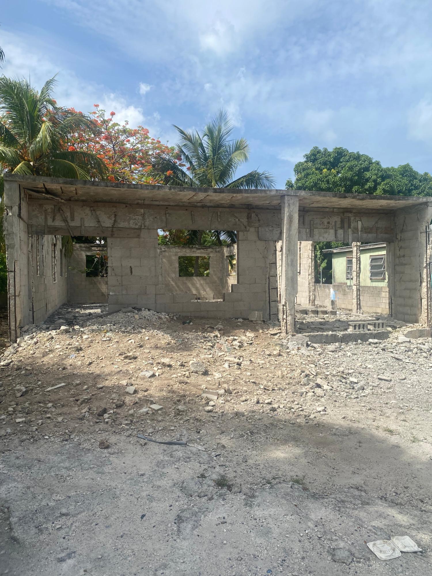 /listing-lots-acreage-in-palmdale-72609.html from Coldwell Banker Bahamas Real Estate