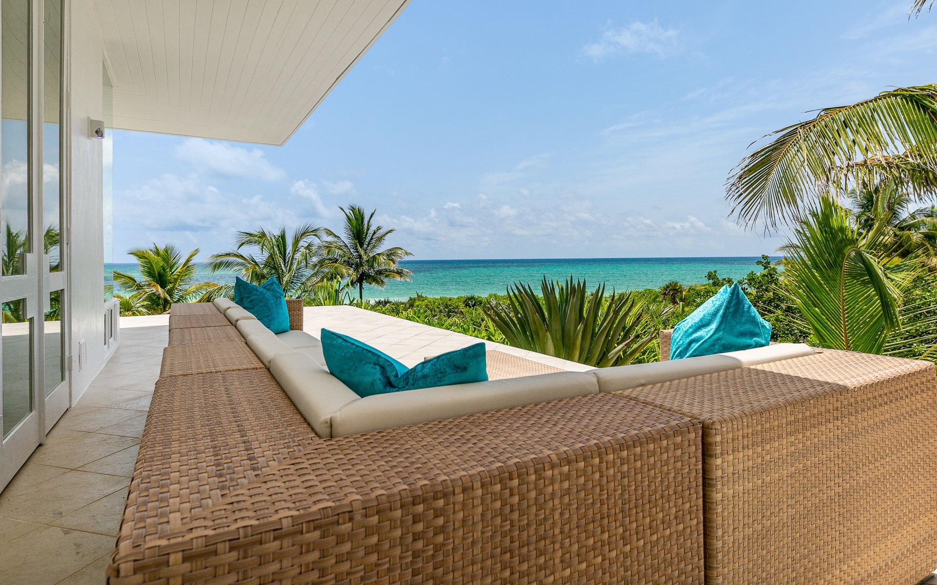/listing-single-family-home-in-windermere-island-71393.html from Coldwell Banker Bahamas Real Estate