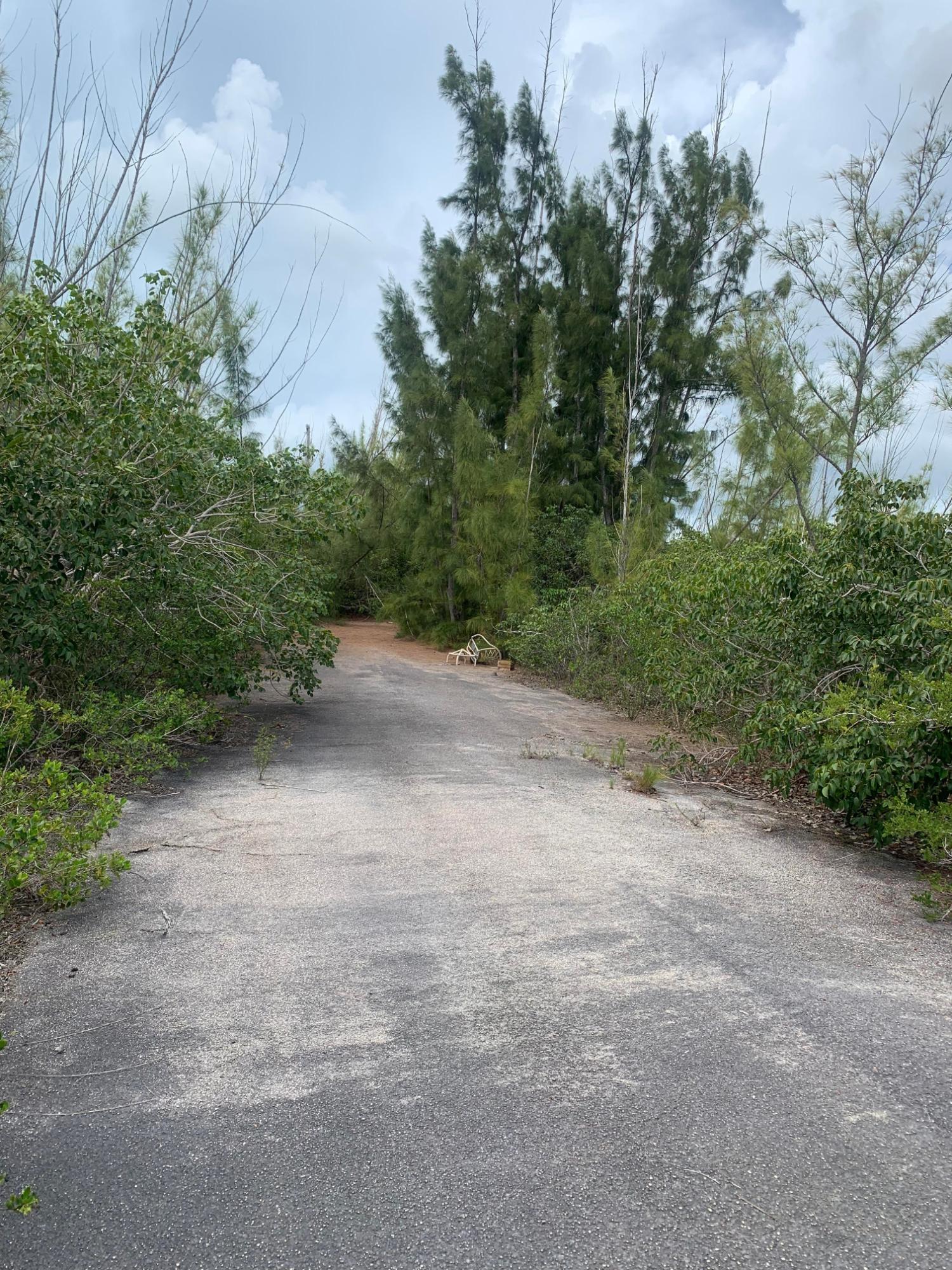 /listing-lots-acreage-in-dover-sound-71336.html from Coldwell Banker Bahamas Real Estate