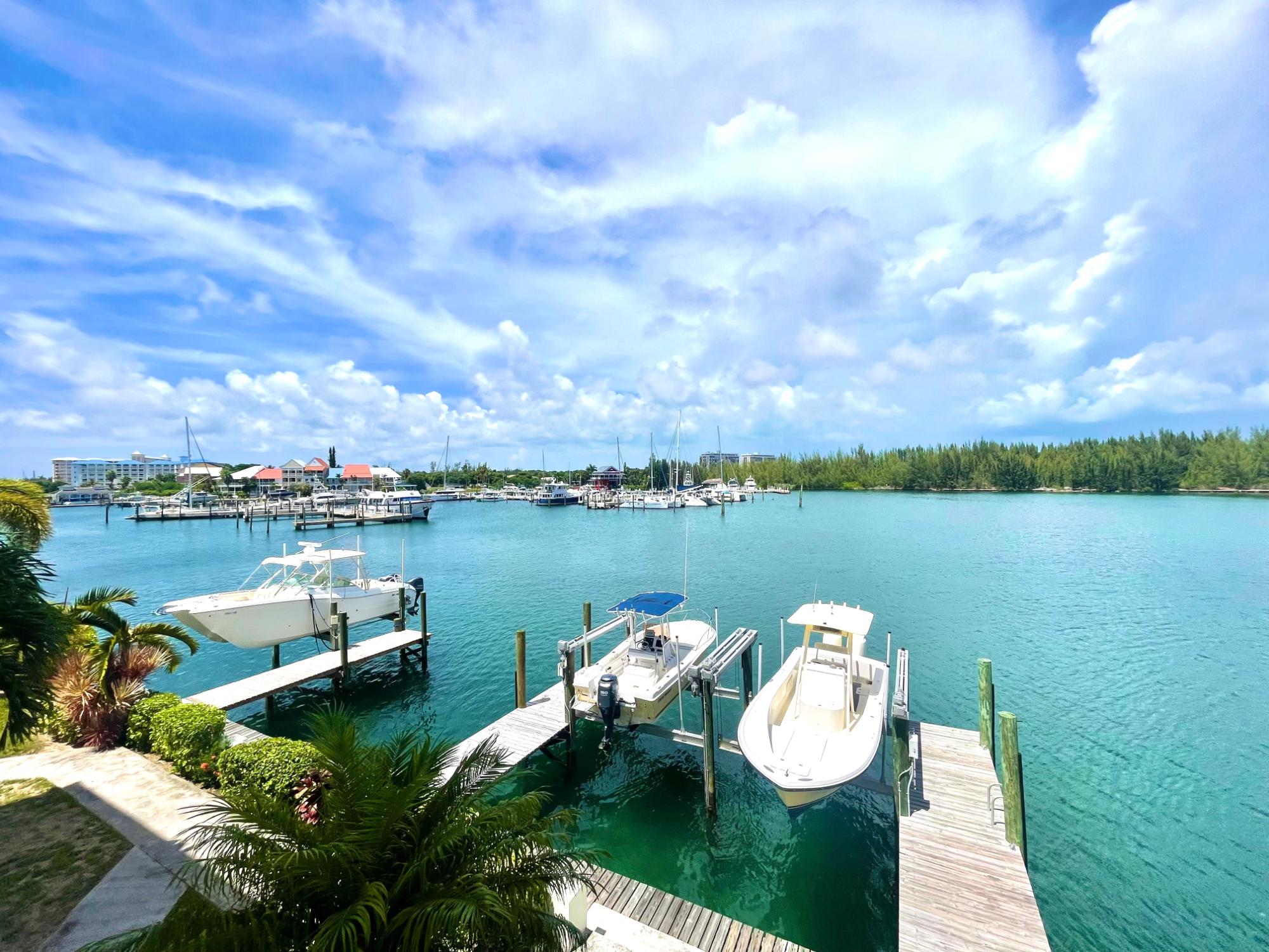 /listing-condo-in-bell-channel-72121.html from Coldwell Banker Bahamas Real Estate
