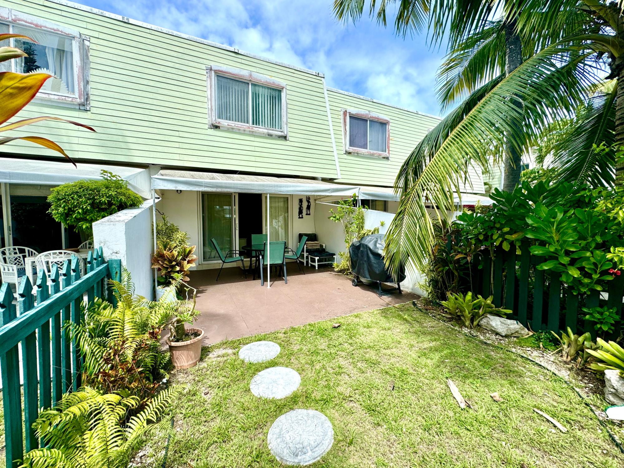 /listing-condo-in-paradise-island-75589.html from Coldwell Banker Bahamas Real Estate
