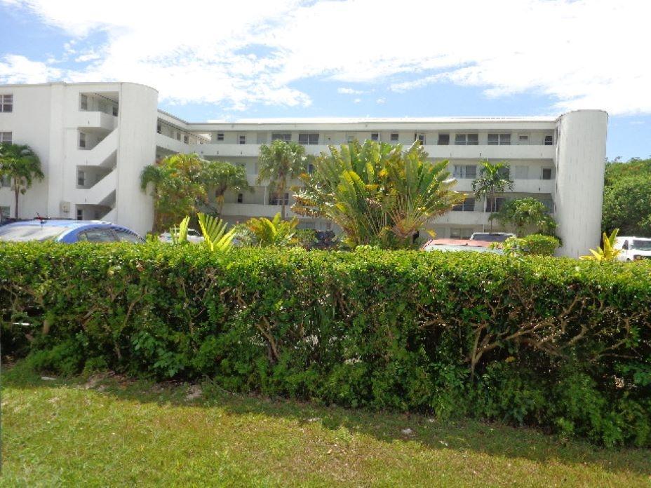 /listing-condo-in-bahamia-72901.html from Coldwell Banker Bahamas Real Estate
