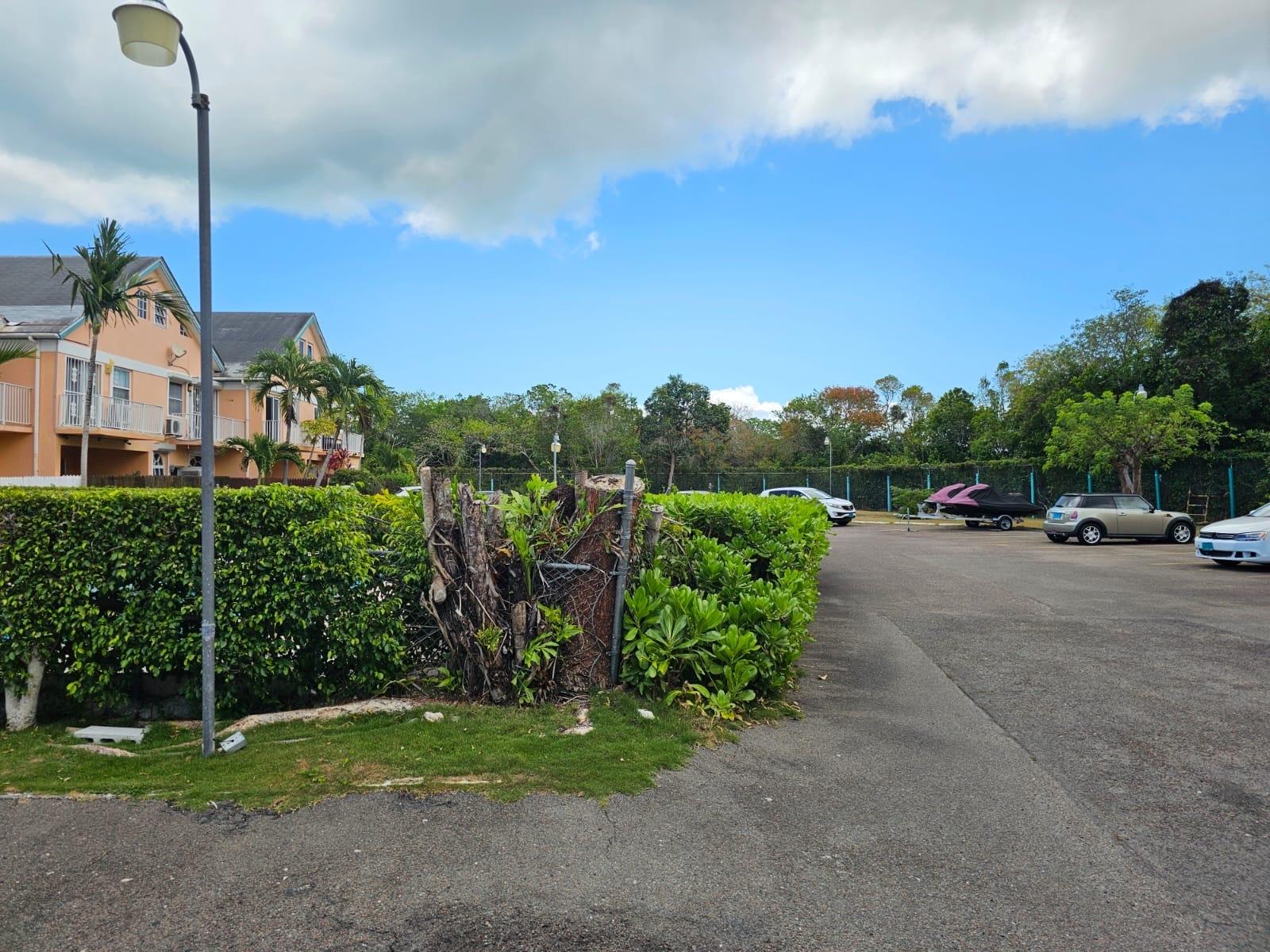 /listing-condo-in-eastern-road-72870.html from Coldwell Banker Bahamas Real Estate