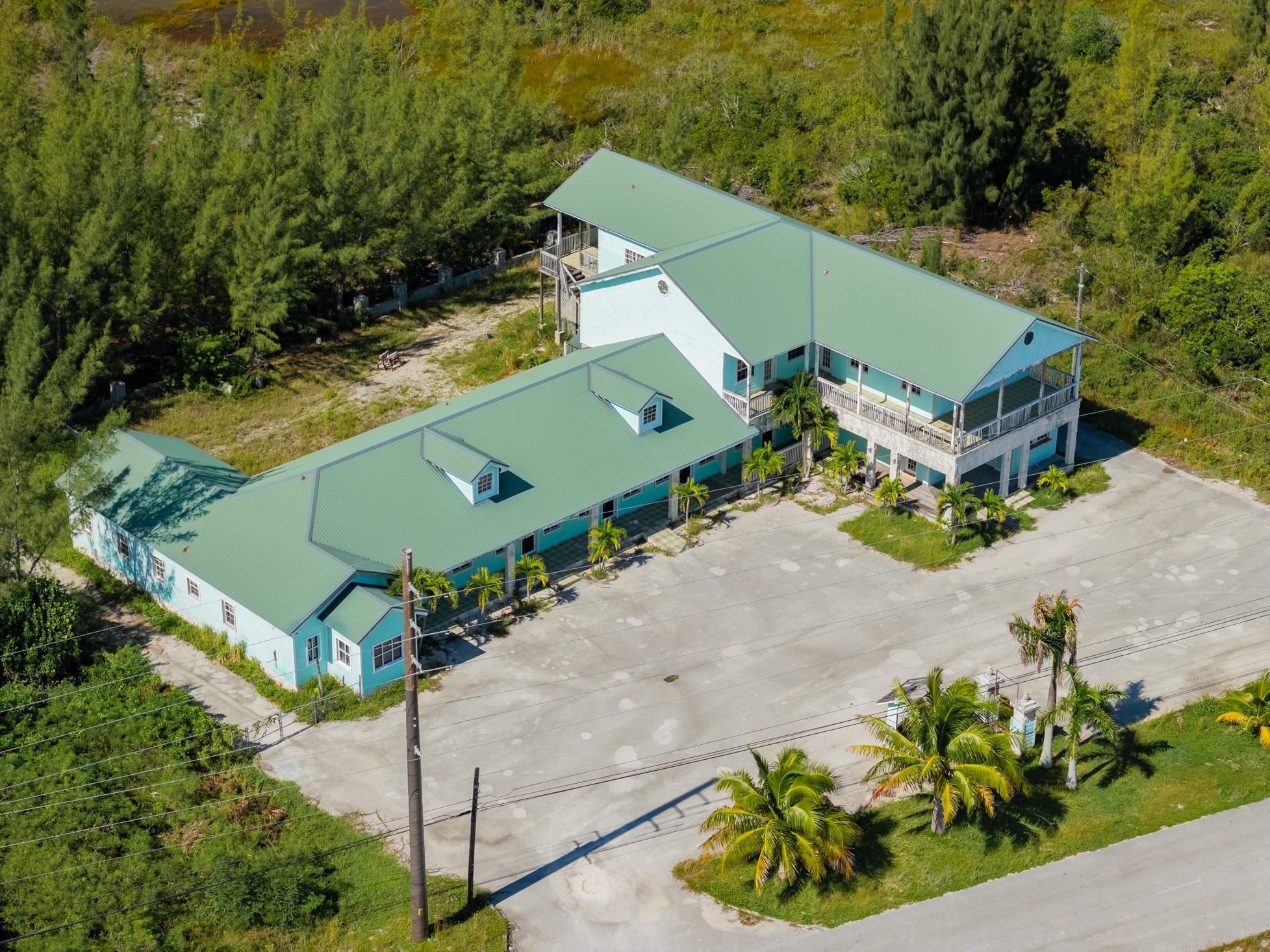 /listing-apartment-complex-in-west-end-72706.html from Coldwell Banker Bahamas Real Estate