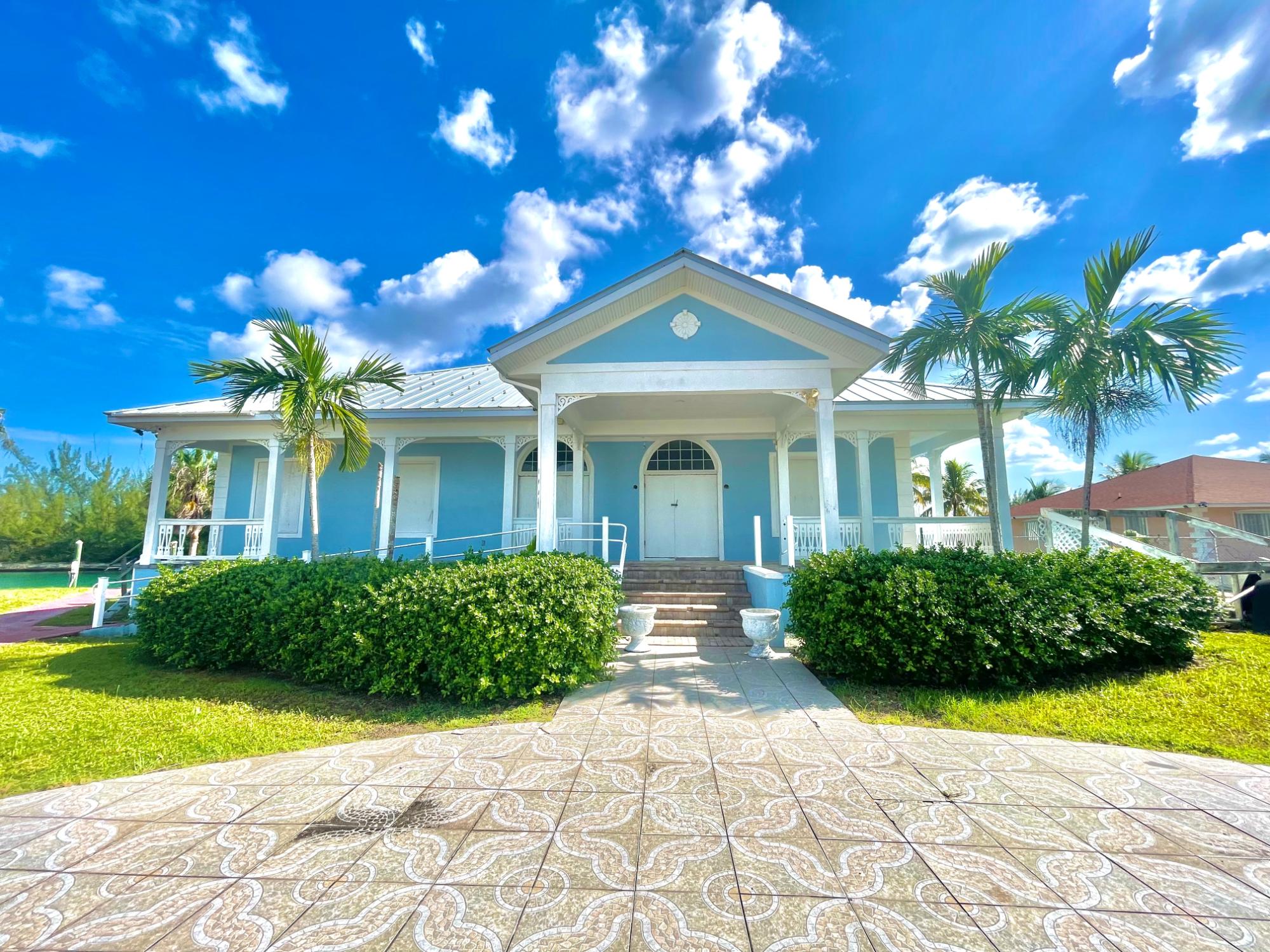/listing-single-family-home-in-emerald-bay-76673.html from Coldwell Banker Bahamas Real Estate