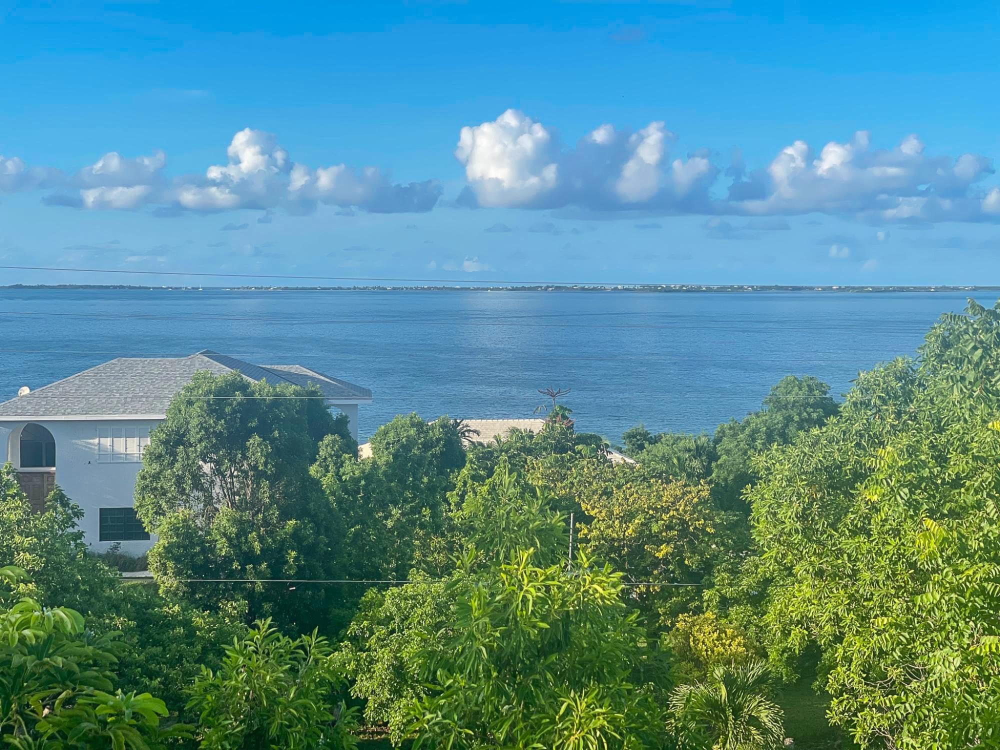/listing-single-family-home-in-marsh-harbour-72687.html from Coldwell Banker Bahamas Real Estate
