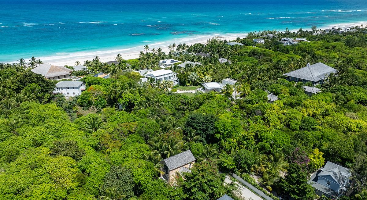 /listing-single-family-home-in-harbour-island-74653.html from Coldwell Banker Bahamas Real Estate