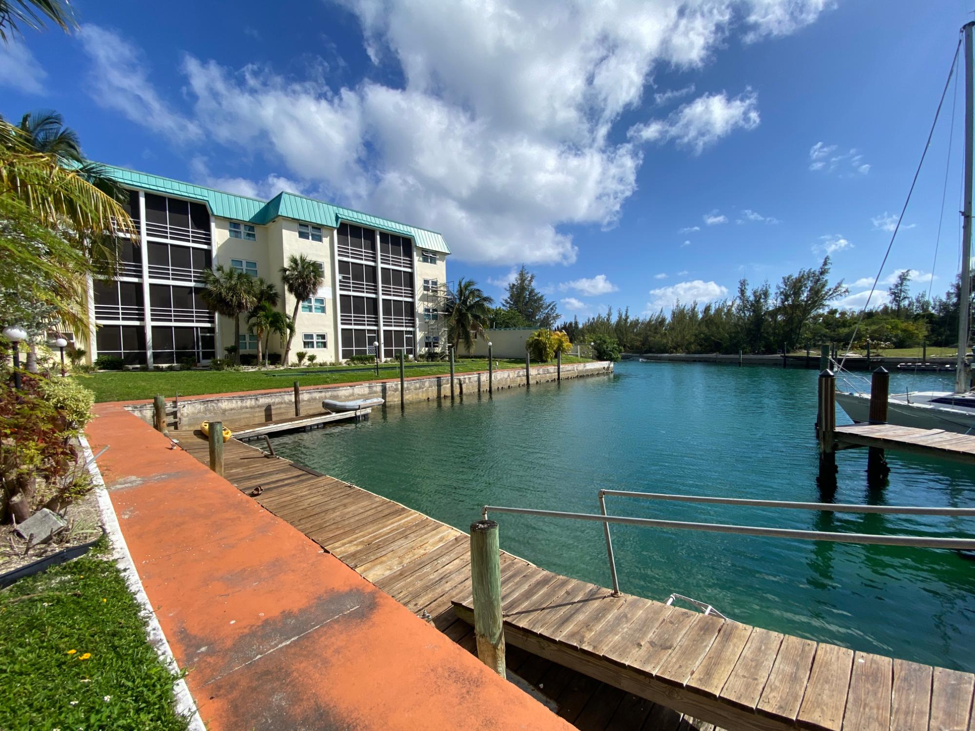 /listing-condo-in-bahama-reef-yacht-country-club-74672.html from Coldwell Banker Bahamas Real Estate
