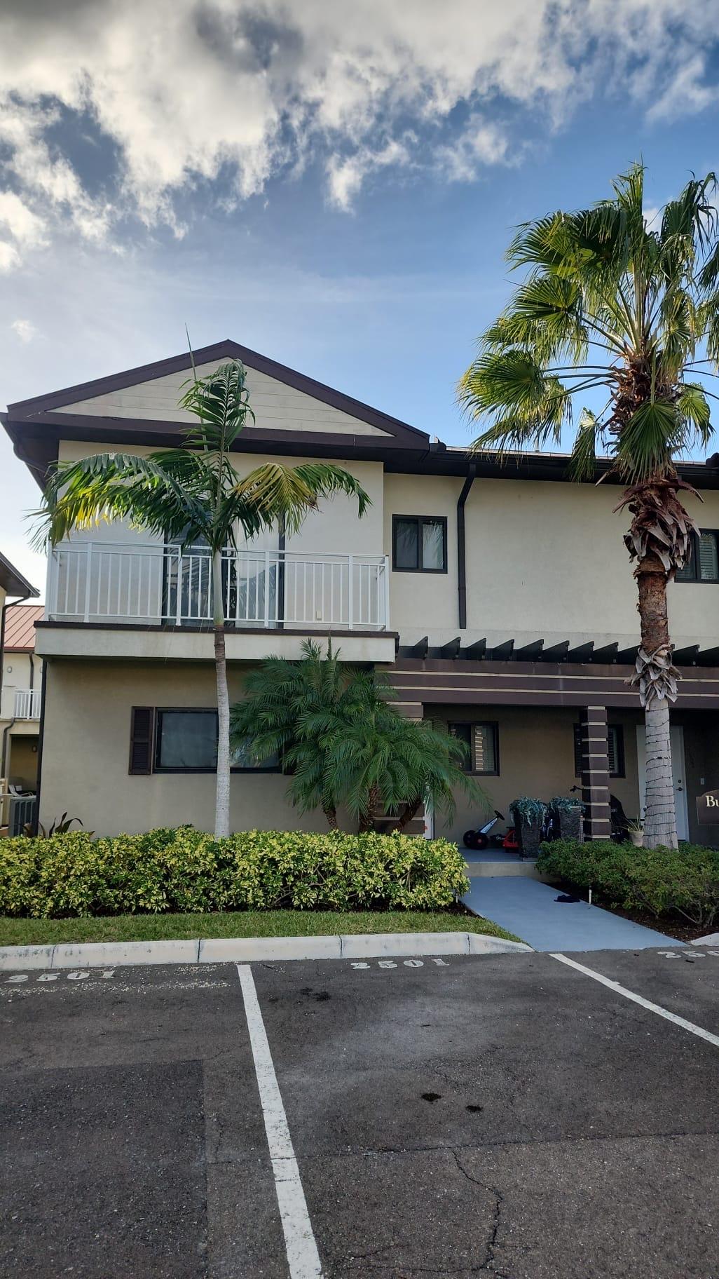 /listing-single-family-home-in-venetian-west-76478.html from Coldwell Banker Bahamas Real Estate