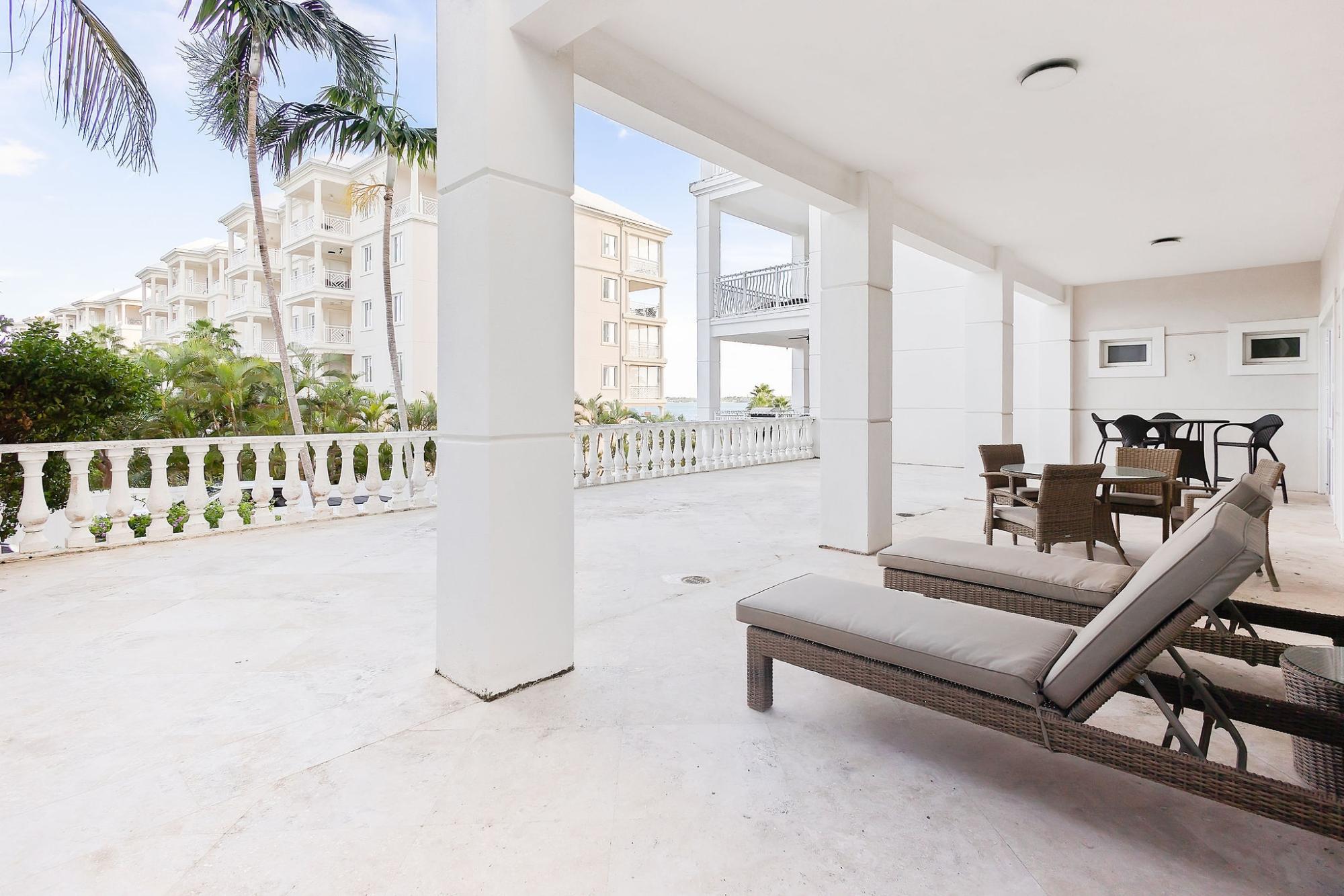 /listing-condo-in-paradise-island-74690.html from Coldwell Banker Bahamas Real Estate