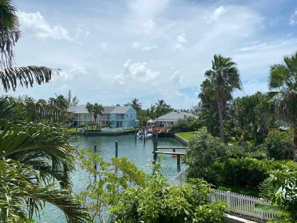 /listing-condo-in-west-bay-street-74488.html from Coldwell Banker Bahamas Real Estate