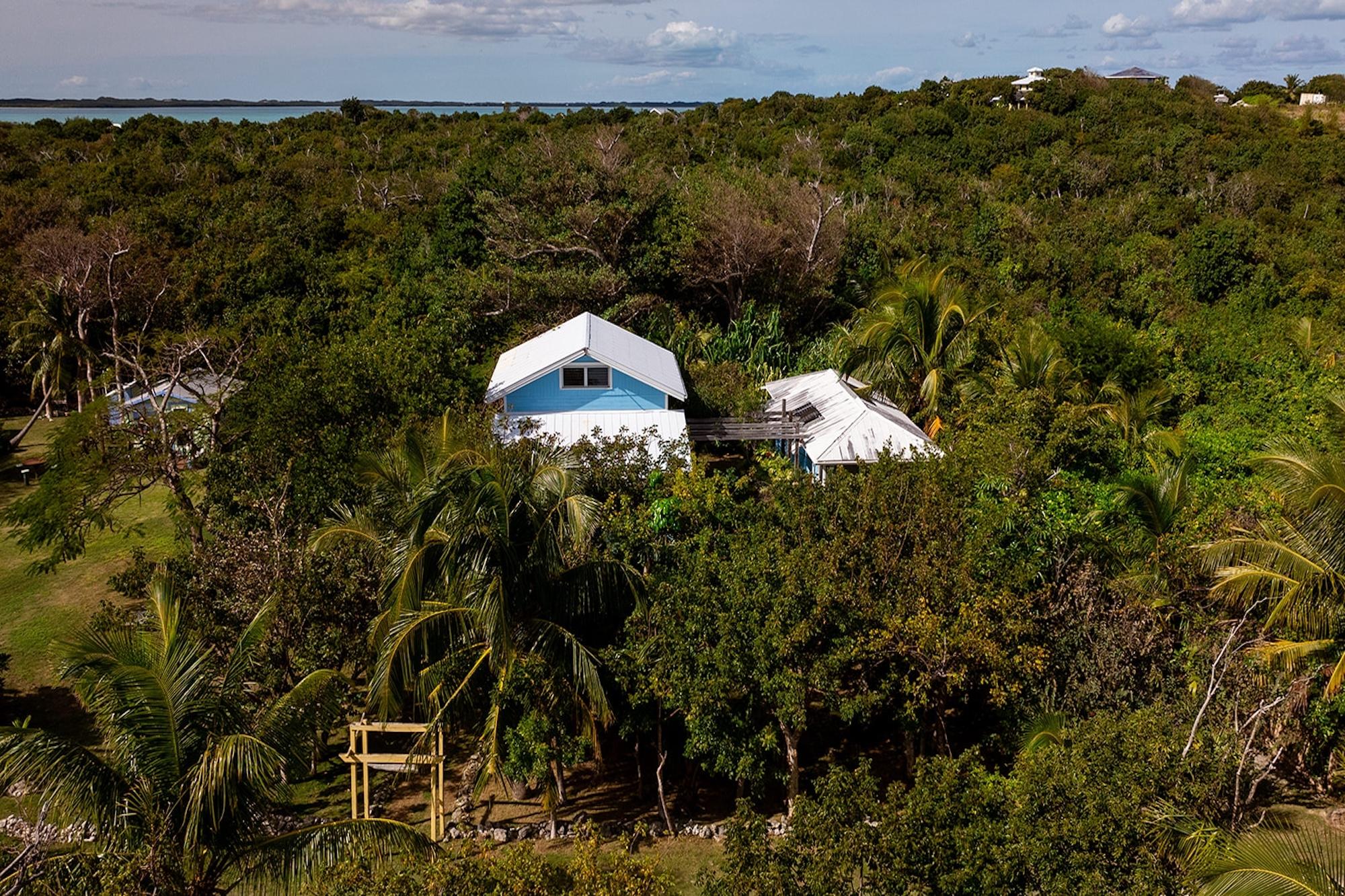 /listing-single-family-home-in-lubbers-quarters-74309.html from Coldwell Banker Bahamas Real Estate