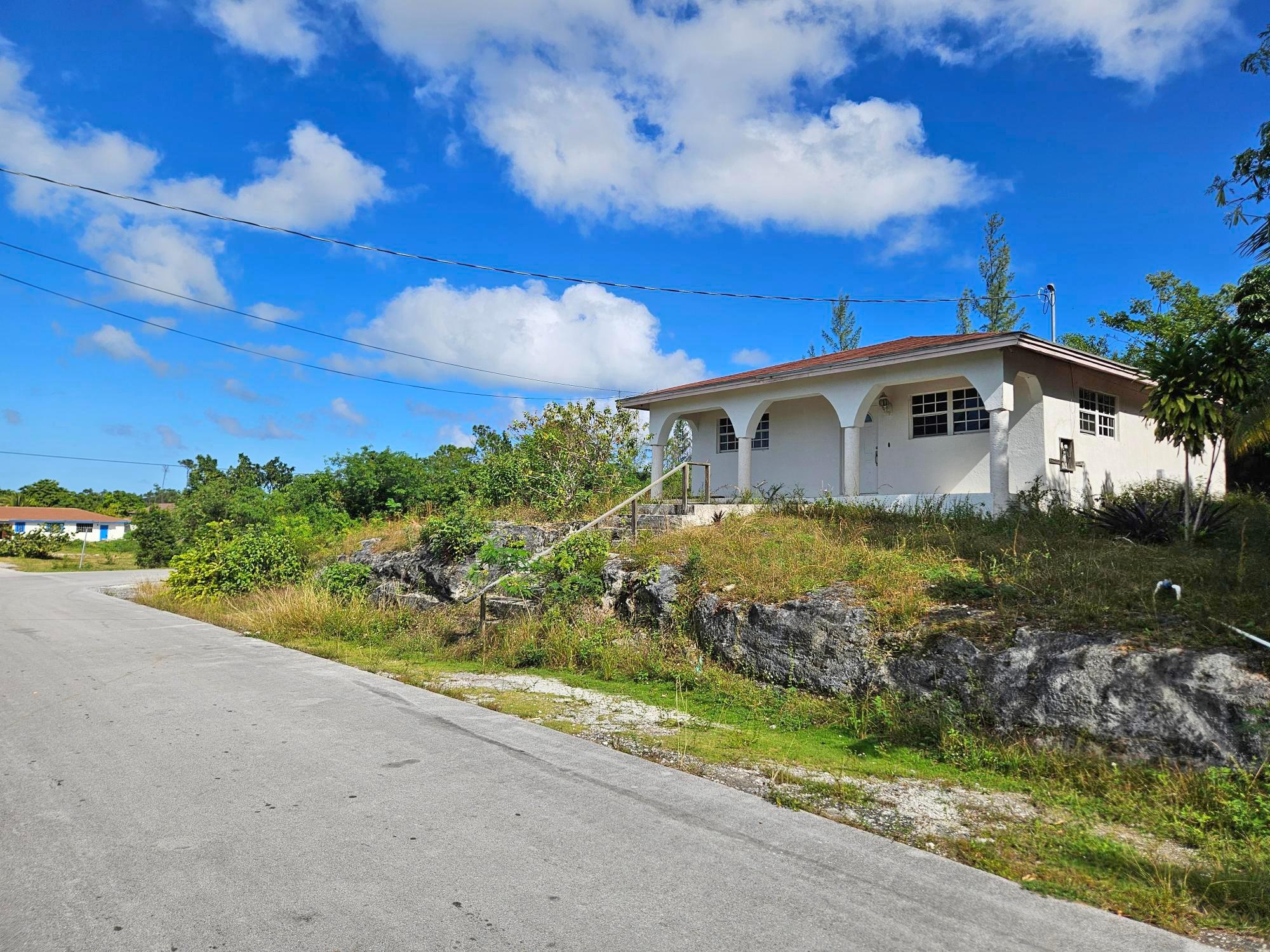 /listing-single-family-home-in-nicholls-town-75737.html from Coldwell Banker Bahamas Real Estate