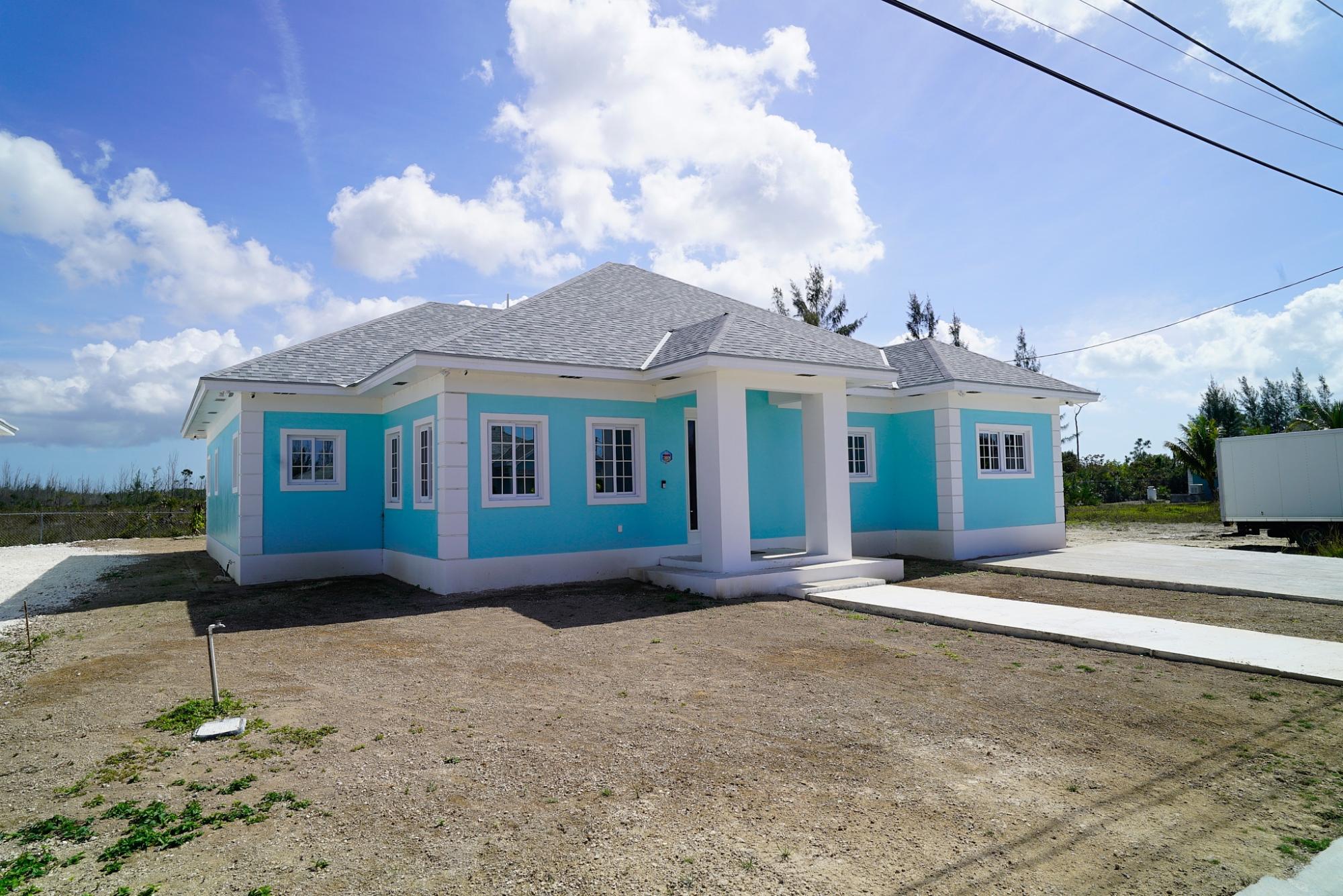 /listing-single-family-home-in-westridge-74961.html from Coldwell Banker Bahamas Real Estate