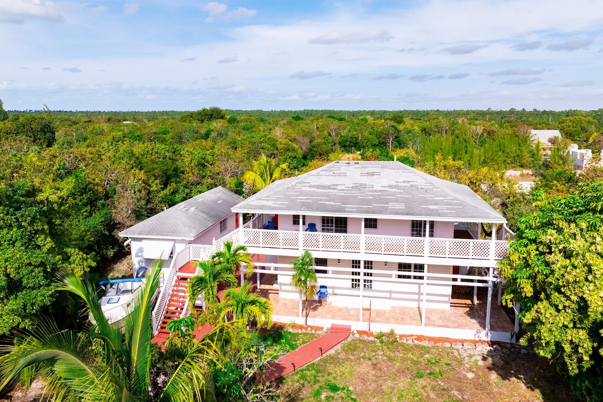 /listing-single-family-home-in-bahama-palm-shores-75124.html from Coldwell Banker Bahamas Real Estate