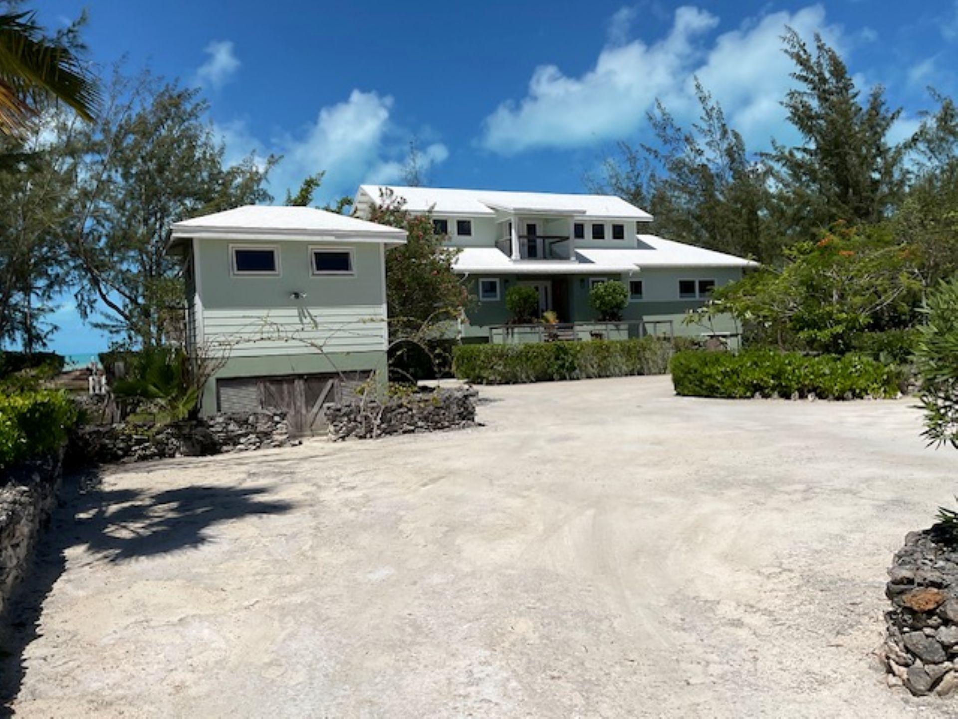 /listing-single-family-home-in-wemyss-whymms-75397.html from Coldwell Banker Bahamas Real Estate