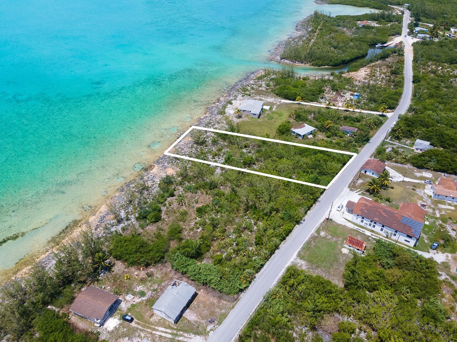 /listing-lots-acreage-in-doctors-creek-75209.html from Coldwell Banker Bahamas Real Estate