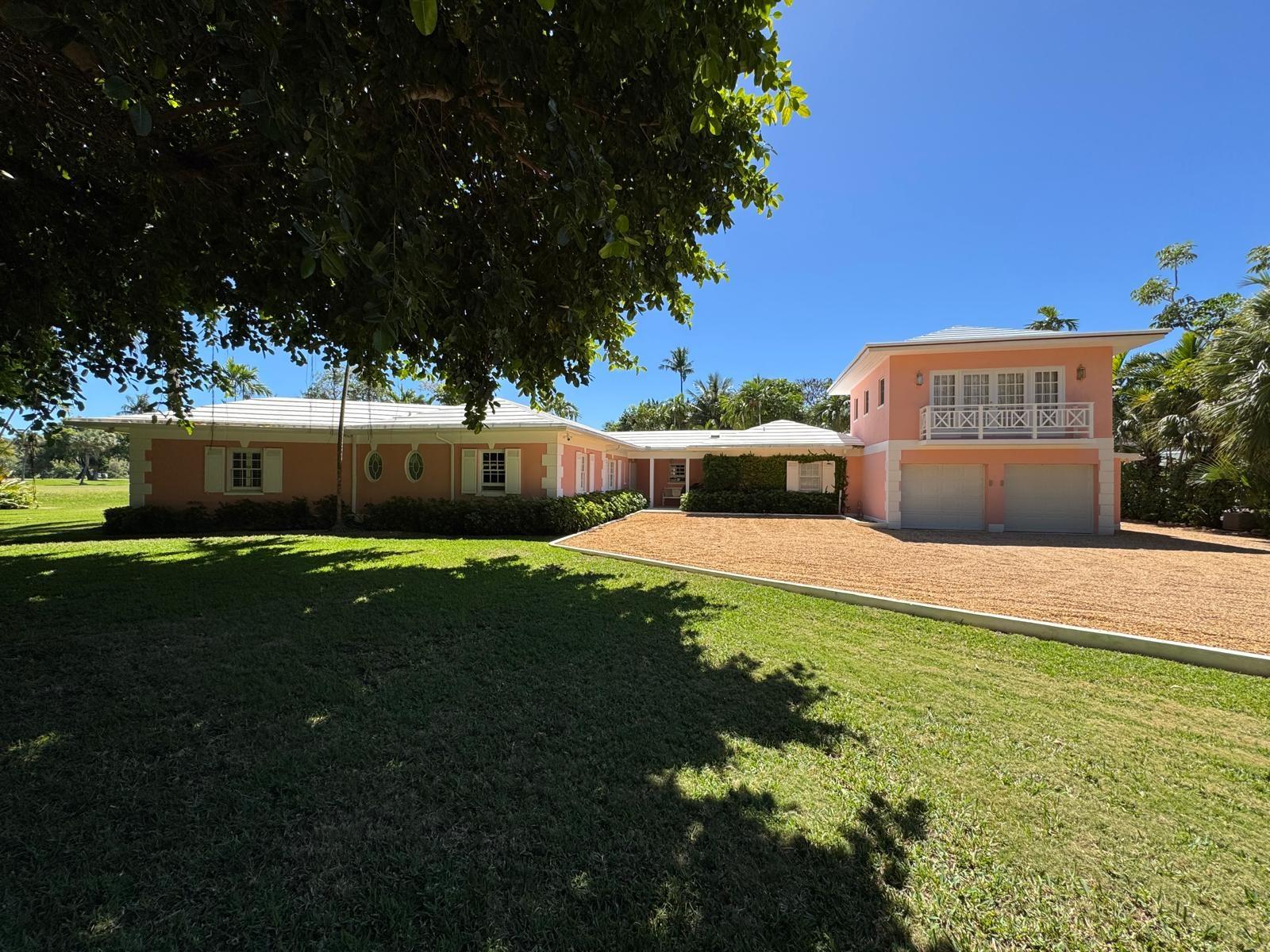 /listing-single-family-home-in-lyford-cay-75335.html from Coldwell Banker Bahamas Real Estate
