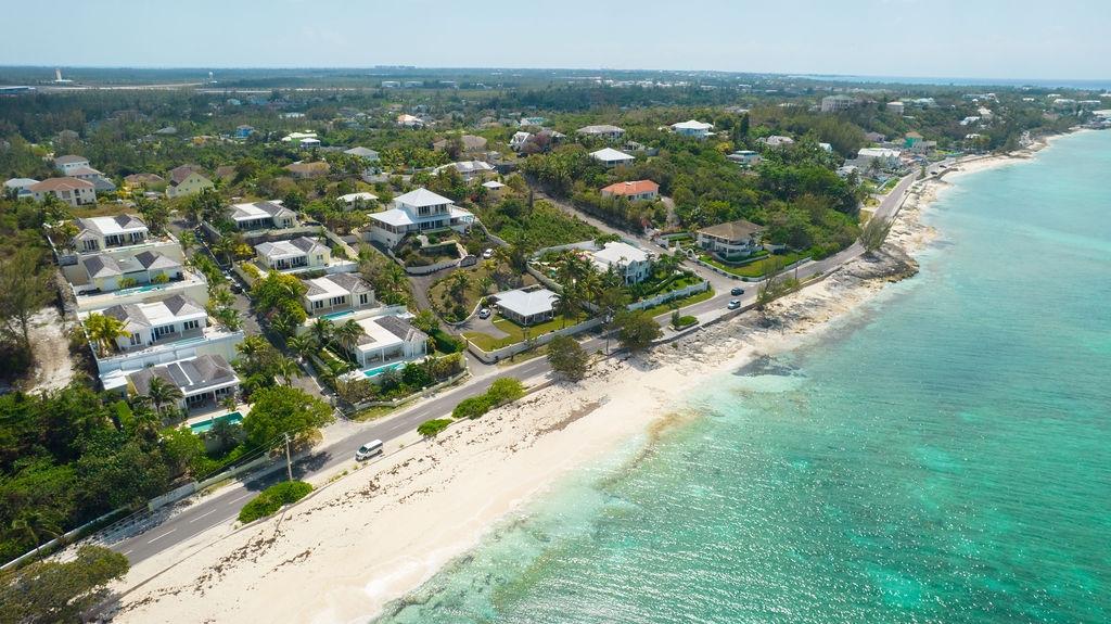 /listing-single-family-home-in-west-bay-street-75417.html from Coldwell Banker Bahamas Real Estate