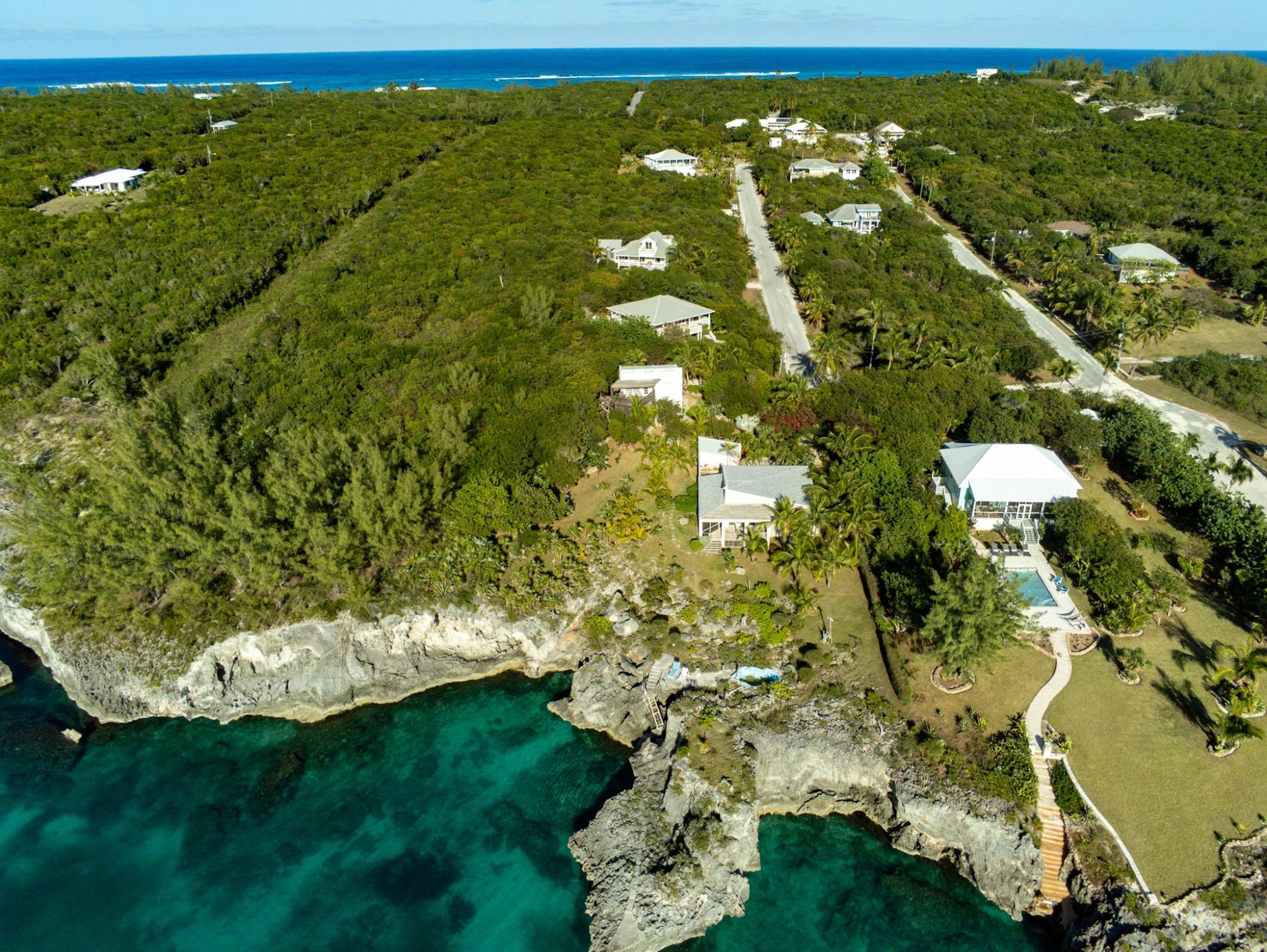 /listing-single-family-home-in-governors-harbour-75388.html from Coldwell Banker Bahamas Real Estate