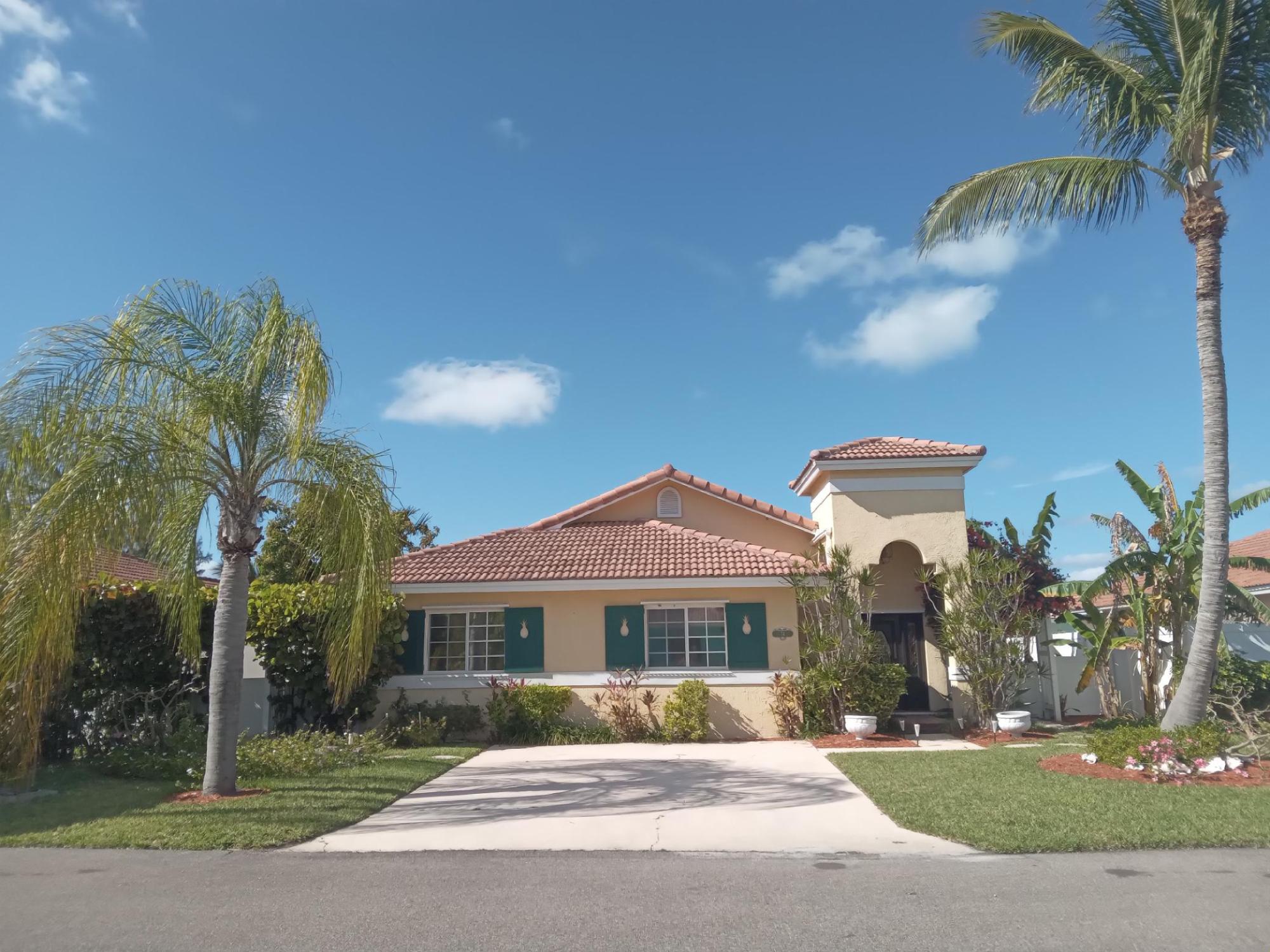 /listing-single-family-home-in-yamacraw-75452.html from Coldwell Banker Bahamas Real Estate
