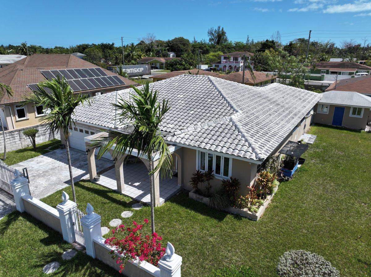 /listing-single-family-home-in-sea-breeze-75404.html from Coldwell Banker Bahamas Real Estate