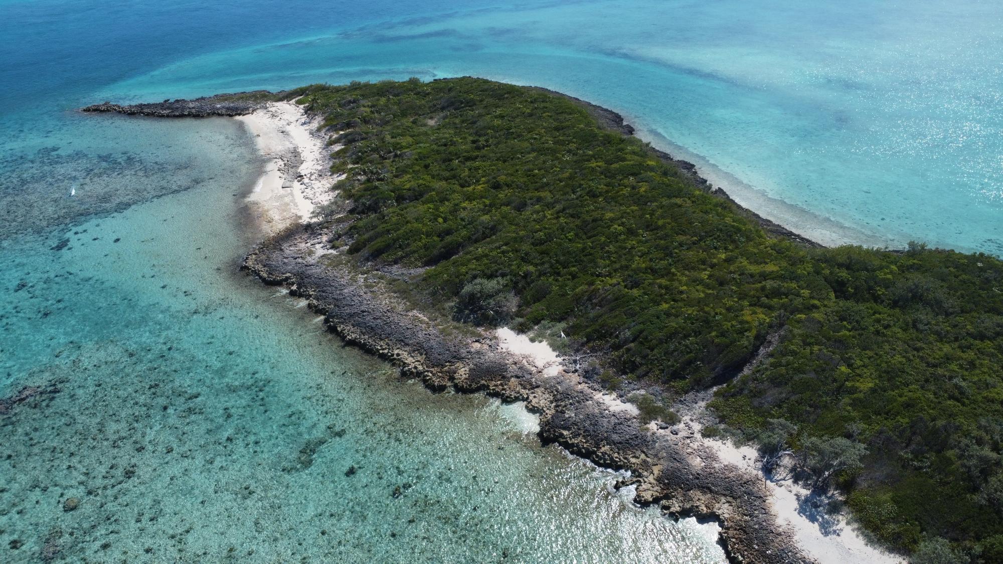 /listing-lots-acreage-in-exuma-cays-76210.html from Coldwell Banker Bahamas Real Estate