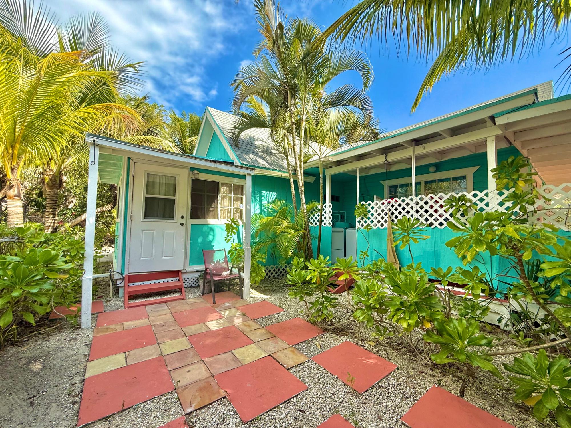 /listing-half-duplex-in-fortune-beach-75559.html from Coldwell Banker Bahamas Real Estate