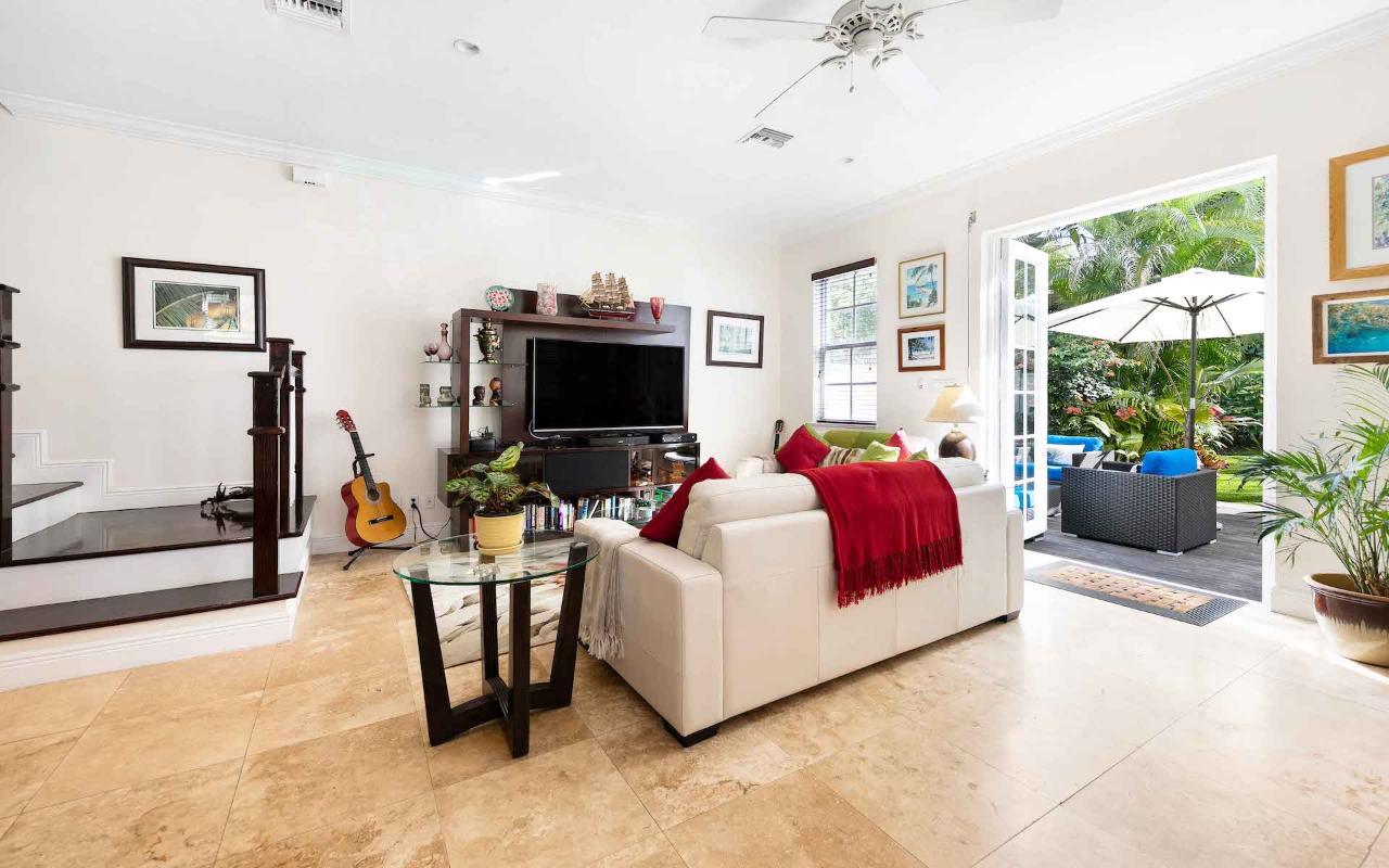 /listing-condo-in-prospect-ridge-75523.html from Coldwell Banker Bahamas Real Estate