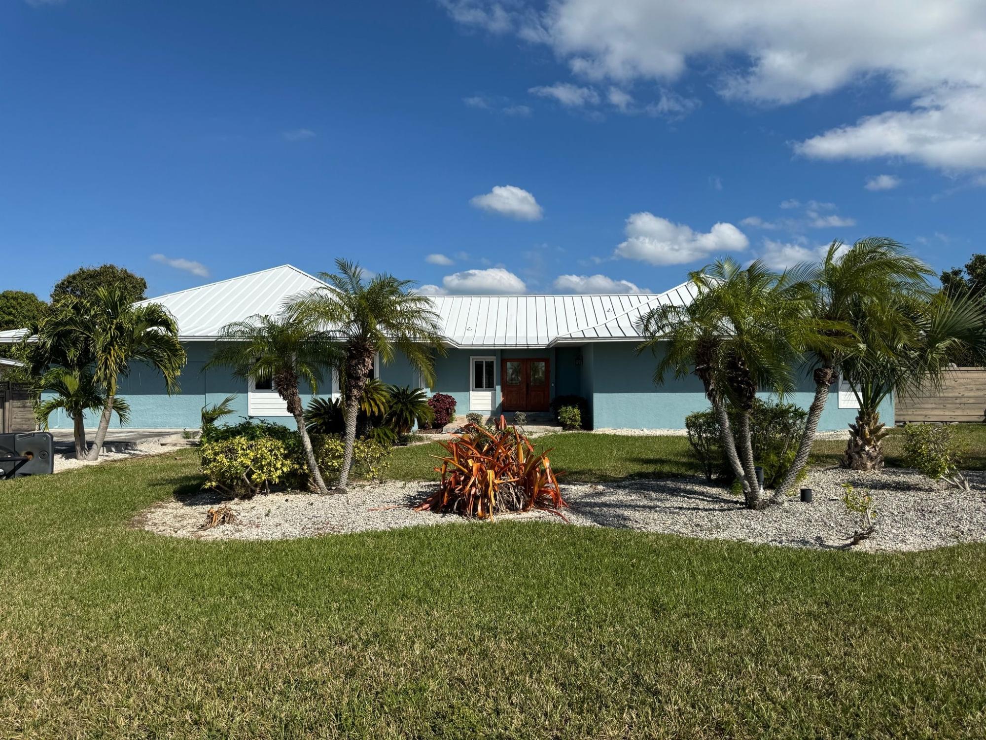 /listing-single-family-home-in-bahamia-75616.html from Coldwell Banker Bahamas Real Estate