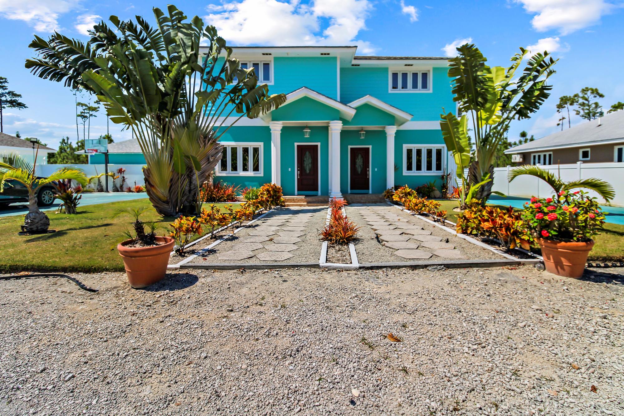 /listing-half-duplex-in-south-ocean-75602.html from Coldwell Banker Bahamas Real Estate