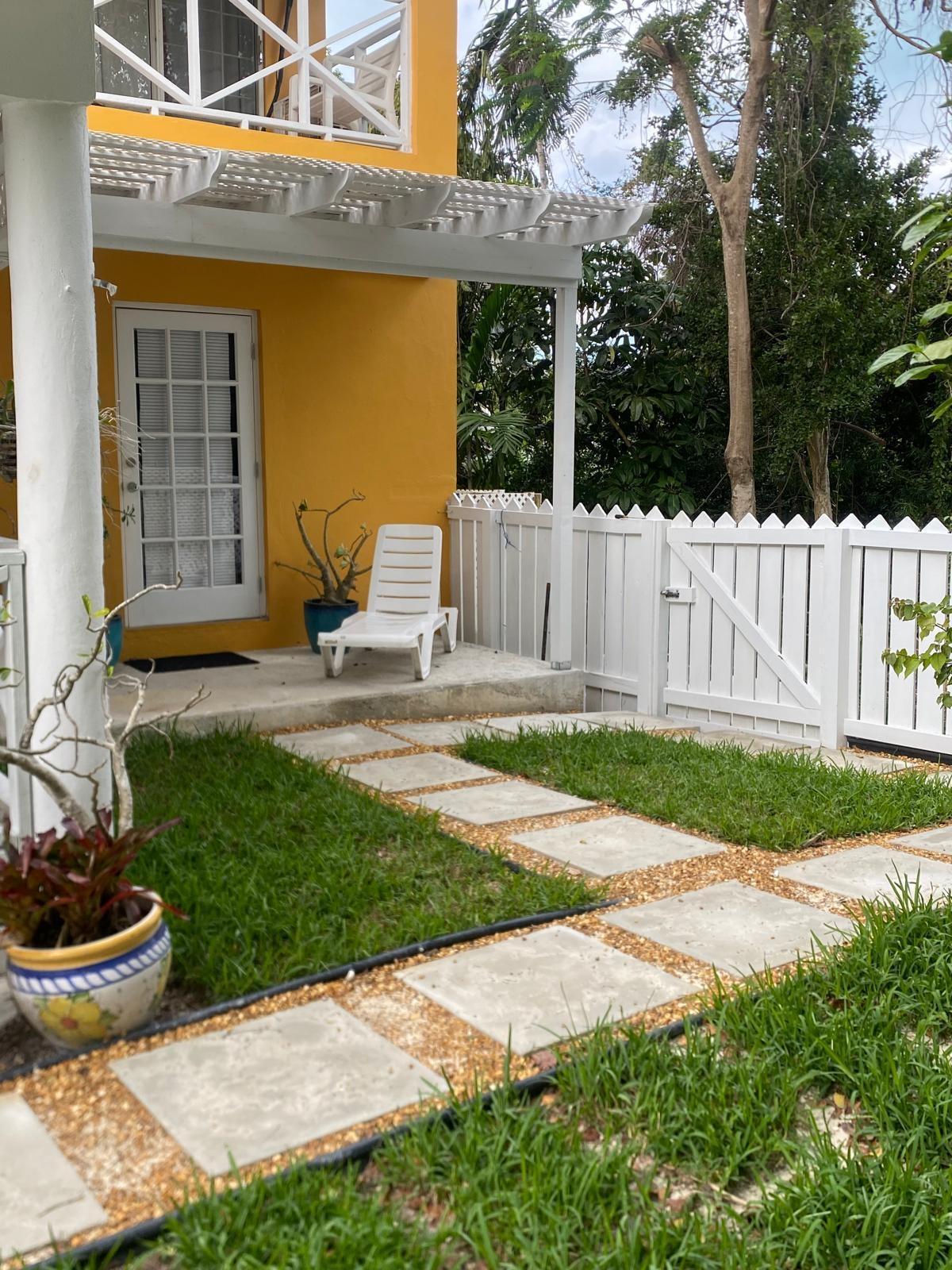 /listing-condo-in-eastern-road-76102.html from Coldwell Banker Bahamas Real Estate