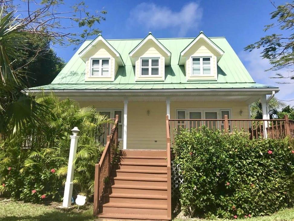 /listing-single-family-home-in-fortune-beach-75693.html from Coldwell Banker Bahamas Real Estate
