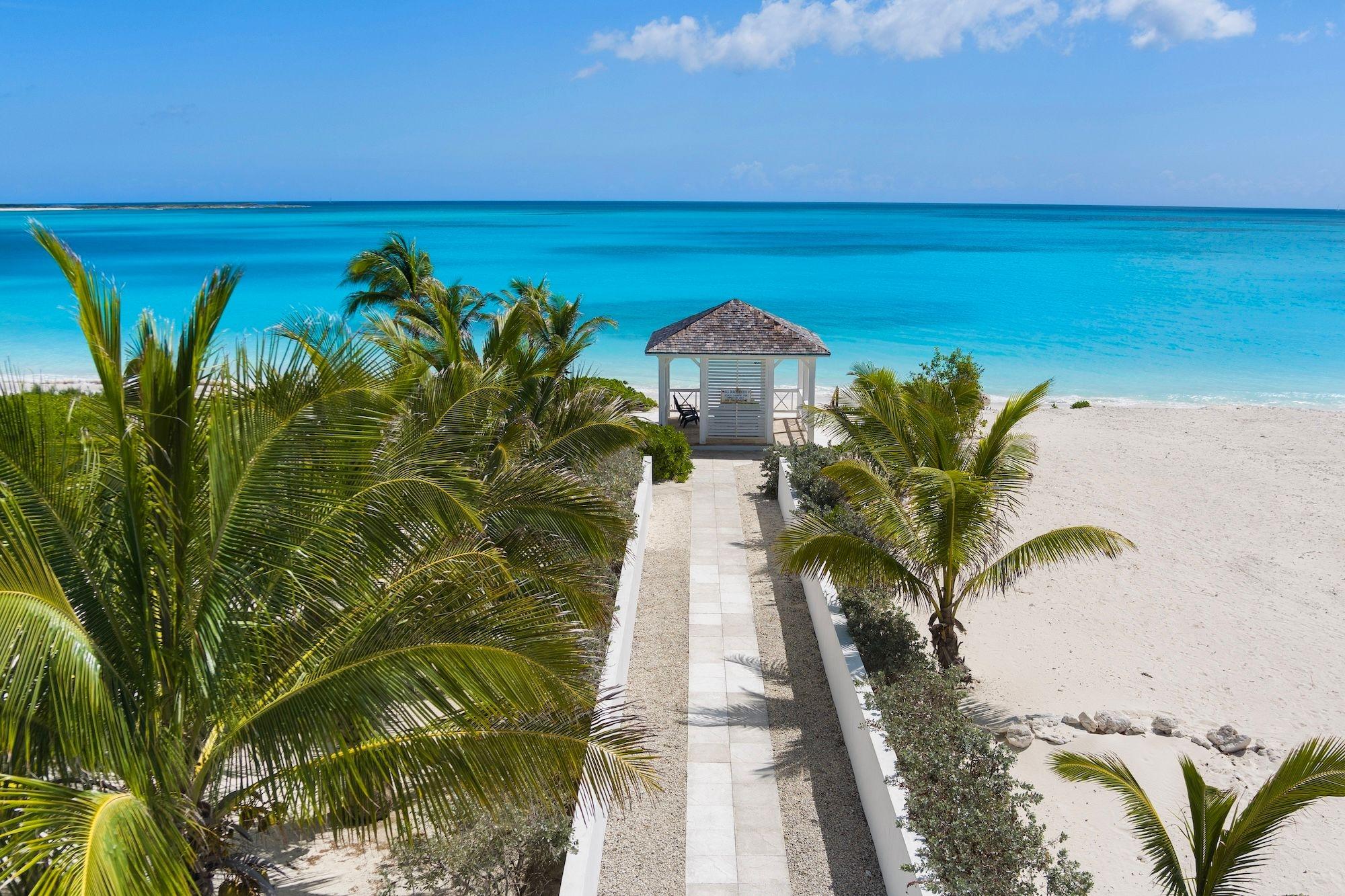 /listing-lots-acreage-in-jimmy-hill-75760.html from Coldwell Banker Bahamas Real Estate