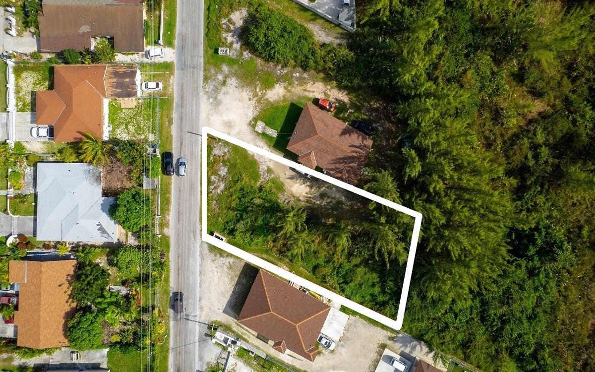 /listing-lots-acreage-in-south-beach-75783.html from Coldwell Banker Bahamas Real Estate