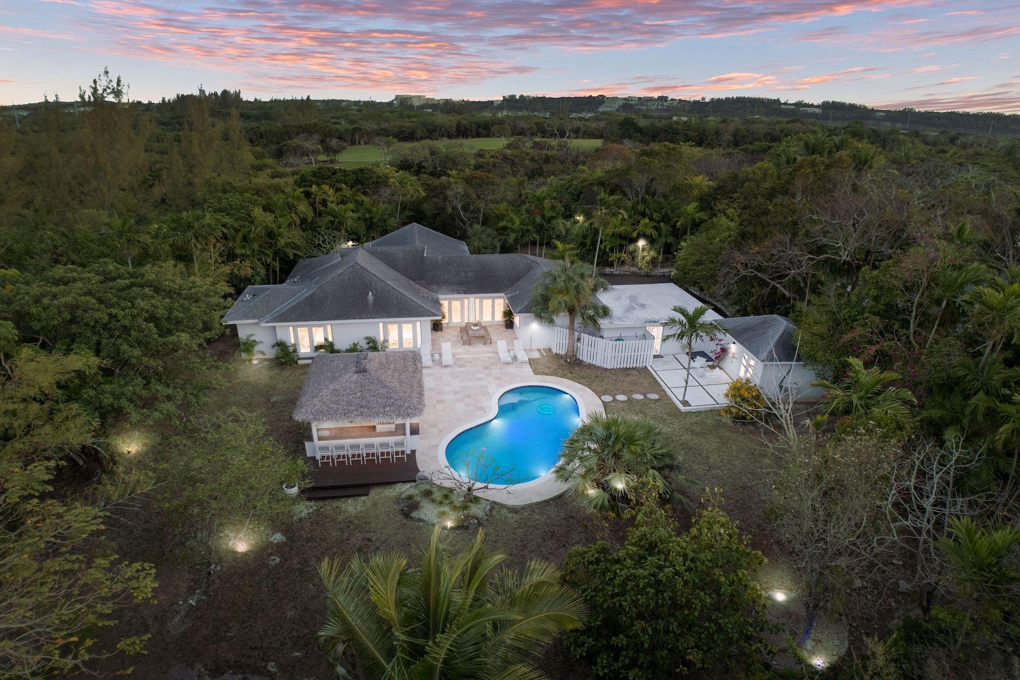 /listing-single-family-home-in-skyline-75868.html from Coldwell Banker Bahamas Real Estate
