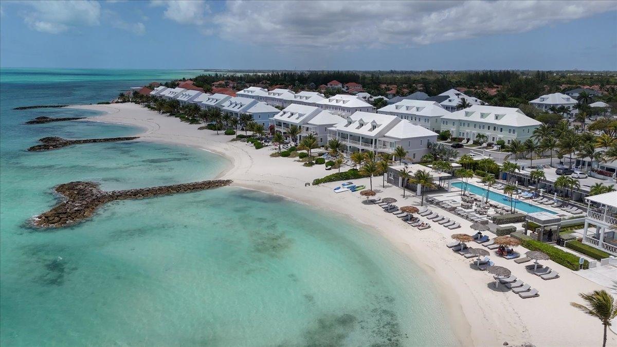 /listing-condo-in-yamacraw-75857.html from Coldwell Banker Bahamas Real Estate