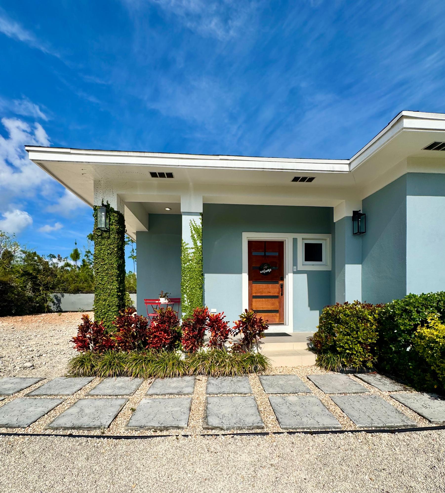 /listing-half-duplex-in-south-ocean-75953.html from Coldwell Banker Bahamas Real Estate