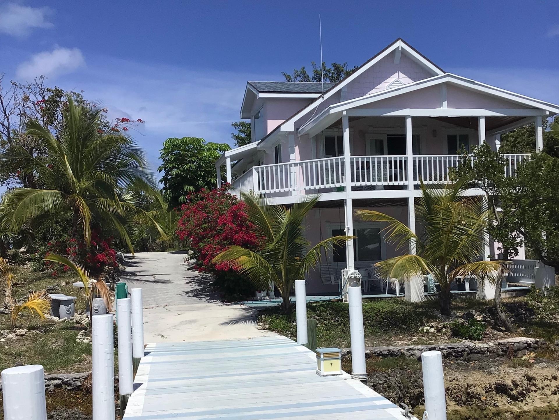 /listing-single-family-home-in-green-turtle-cay-75912.html from Coldwell Banker Bahamas Real Estate