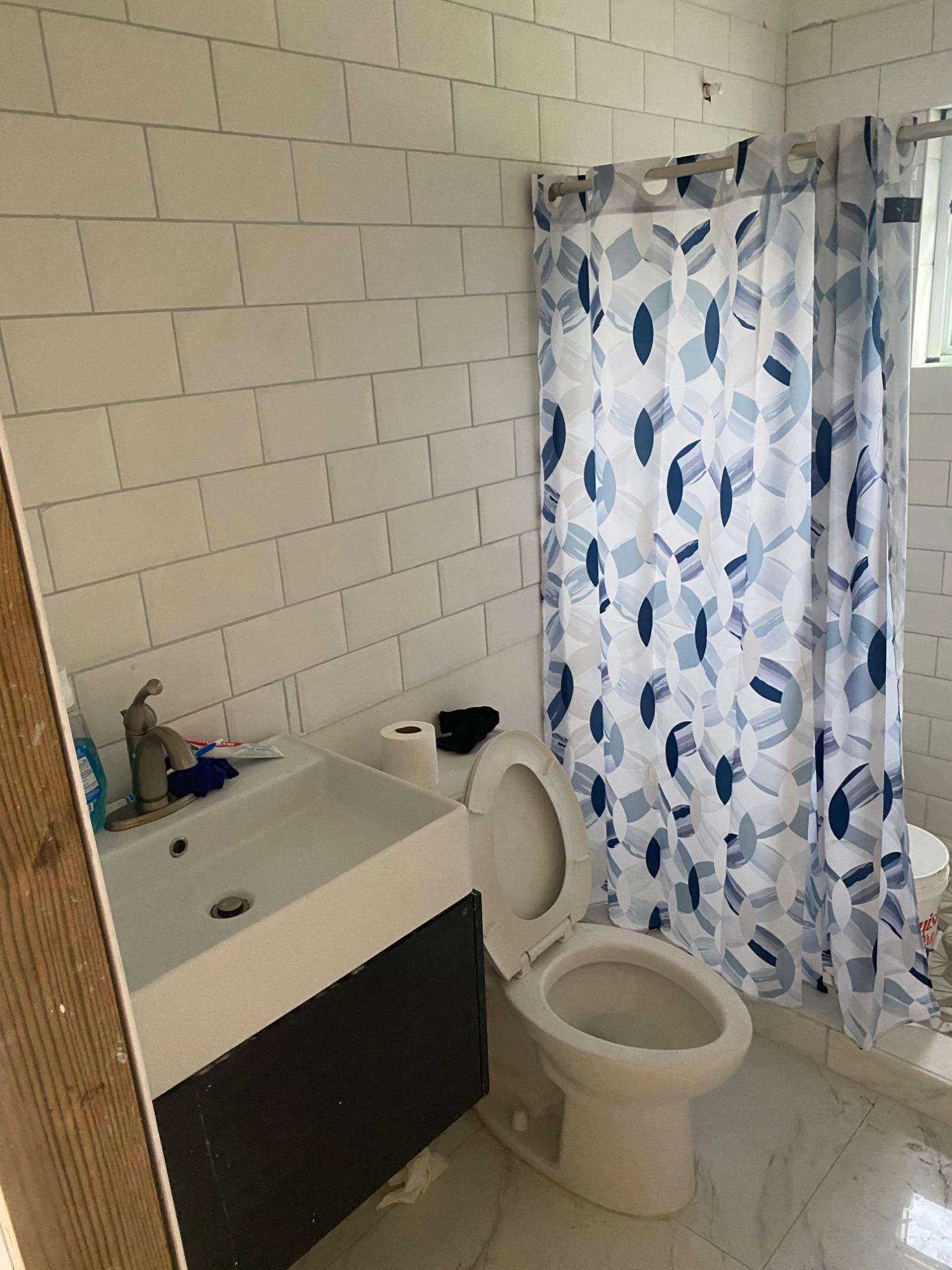 /listing-single-family-home-in-rolleville-76029.html from Coldwell Banker Bahamas Real Estate