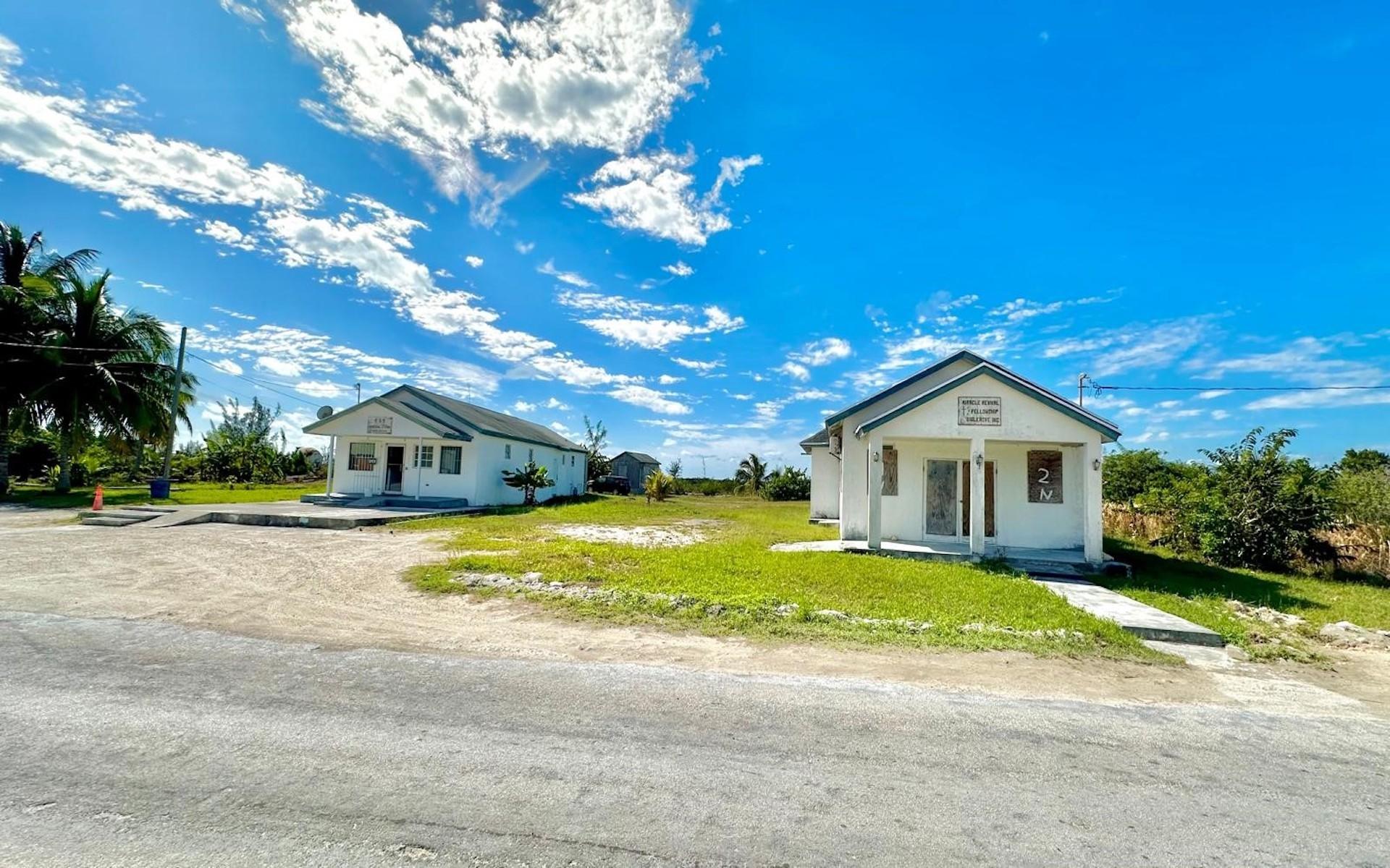 /listing-single-family-home-in-arthurs-town-76041.html from Coldwell Banker Bahamas Real Estate