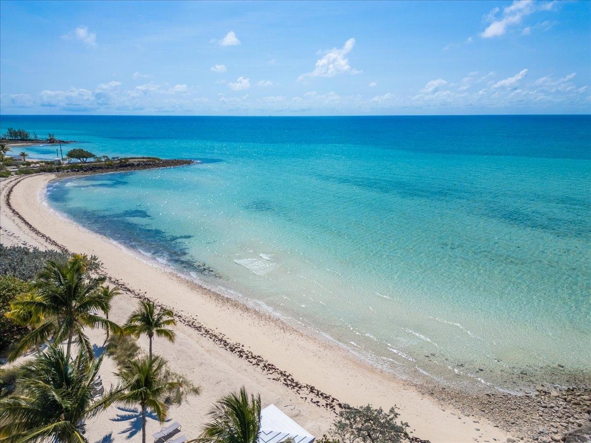 /listing-condo-in-yamacraw-76148.html from Coldwell Banker Bahamas Real Estate
