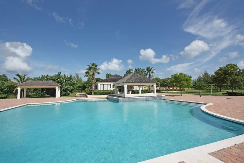 /listing-triplex-in-west-bay-street-79056.html from Coldwell Banker Bahamas Real Estate