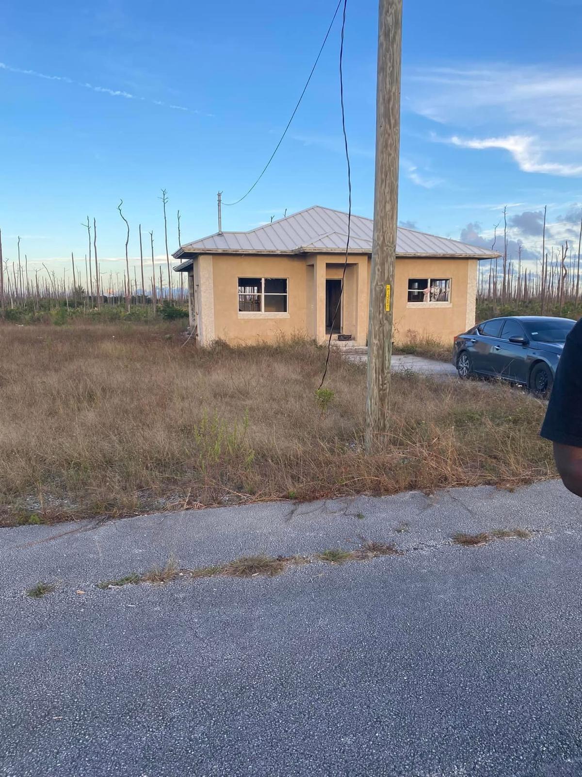 /listing-single-family-home-in-windermere-76185.html from Coldwell Banker Bahamas Real Estate