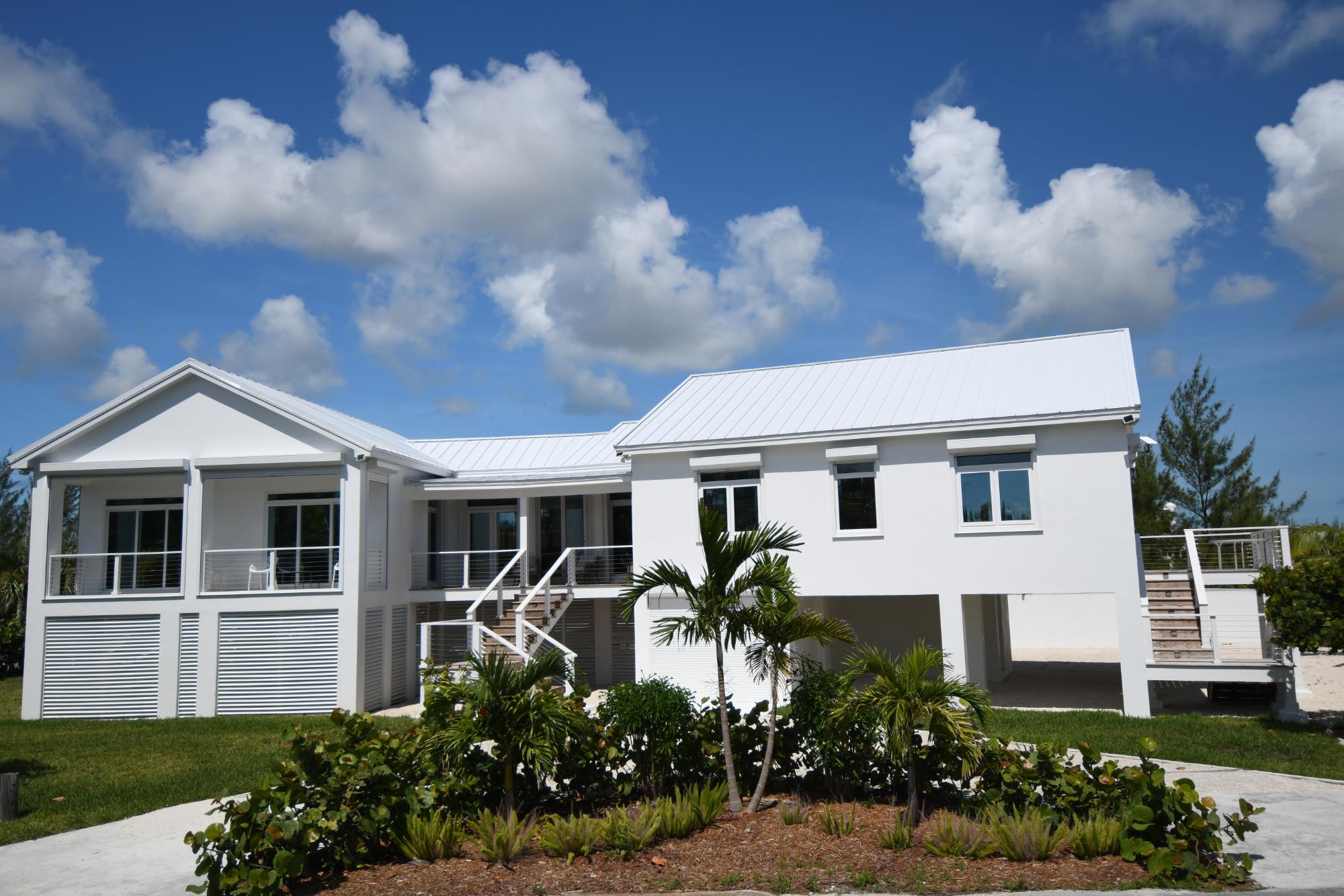 /listing-single-family-home-in-treasure-cay-76208.html from Coldwell Banker Bahamas Real Estate