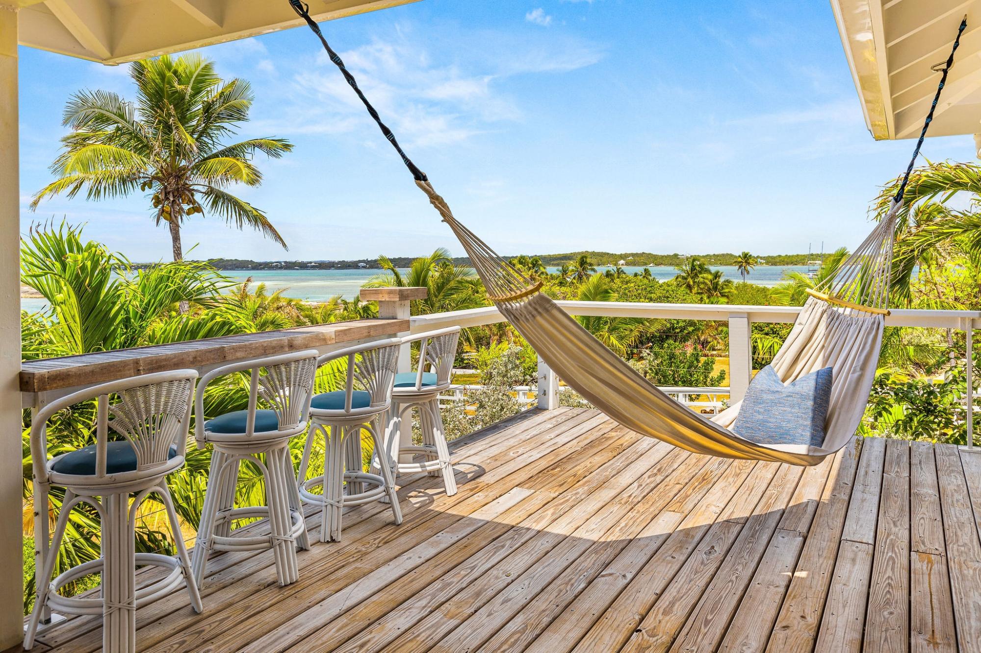 /listing-single-family-home-in-elbow-cay-hope-town-76325.html from Coldwell Banker Bahamas Real Estate
