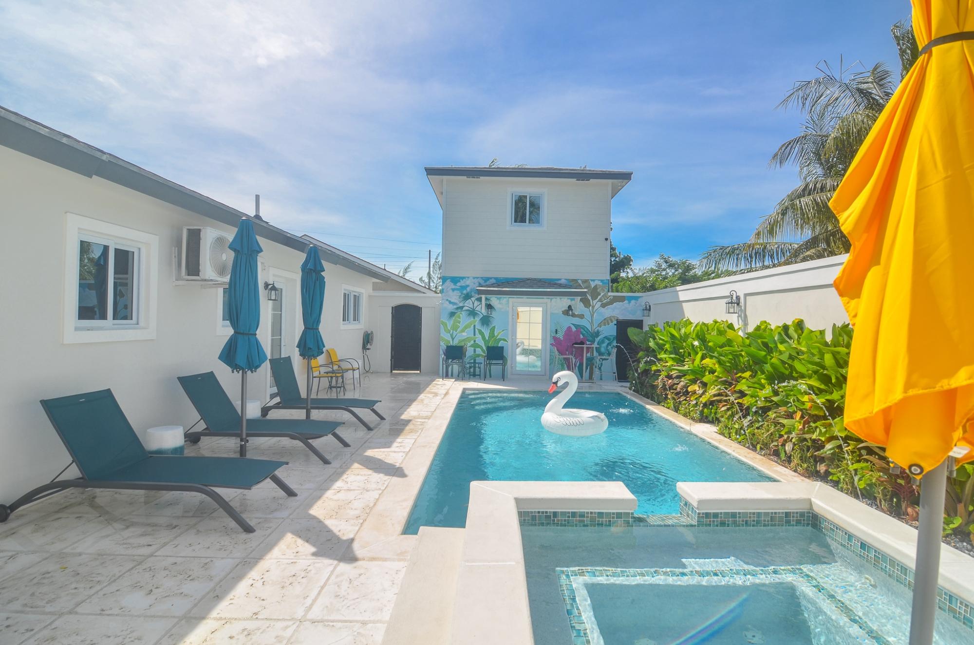 /listing-triplex-in-west-bay-street-76394.html from Coldwell Banker Bahamas Real Estate