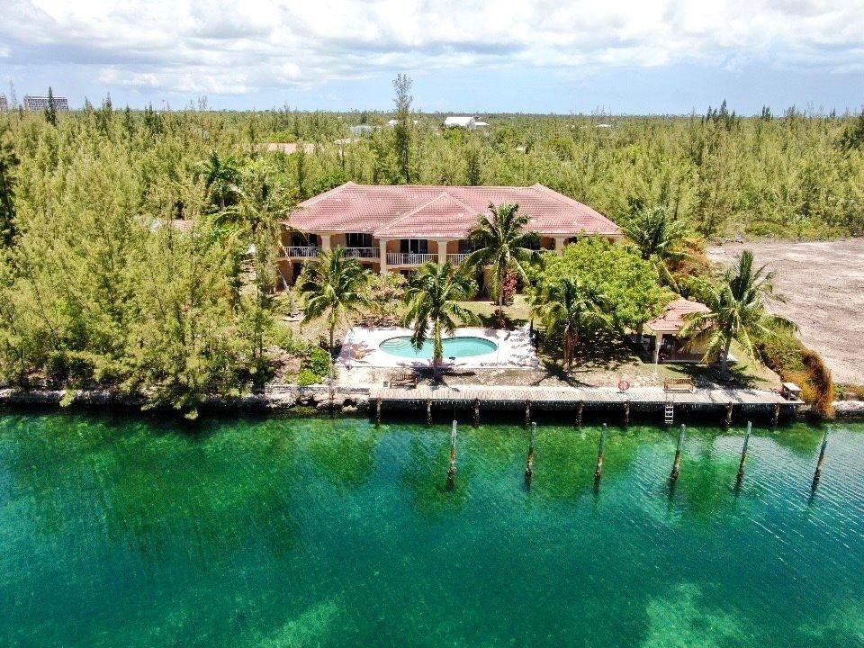 /listing-lots-acreage-in-bell-channel-76586.html from Coldwell Banker Bahamas Real Estate